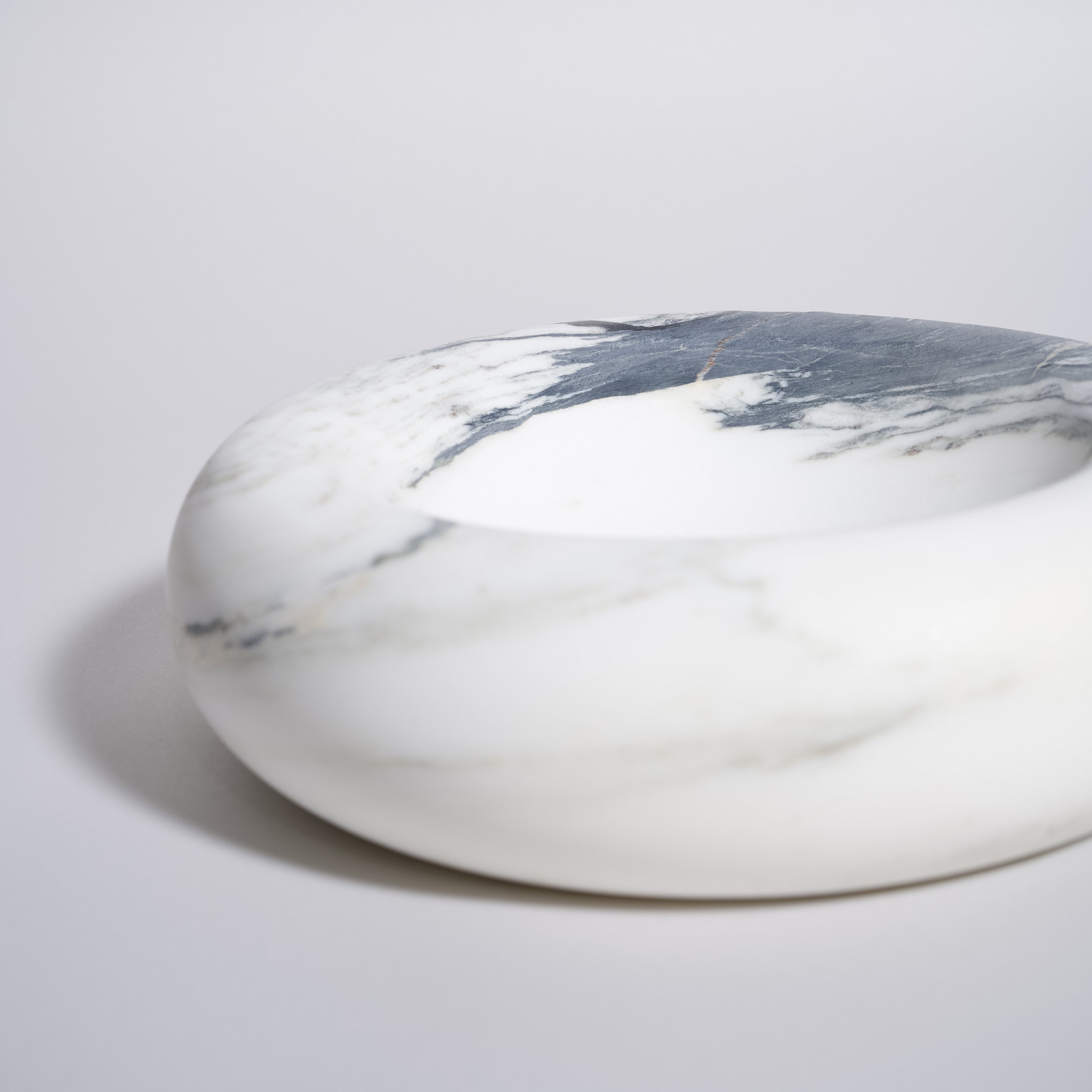 As Shown in Oriental Carrara White, Small