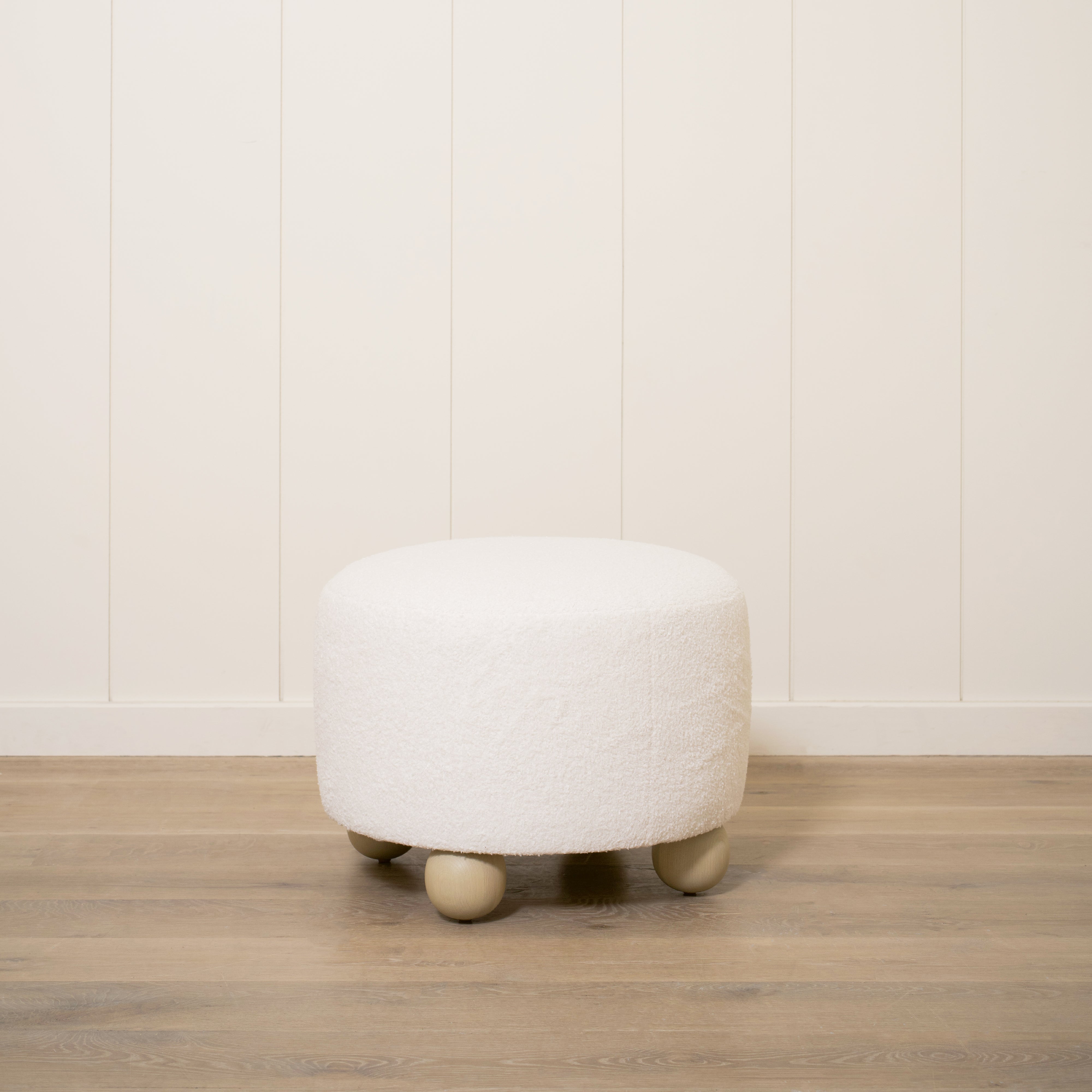 As Shown: 23"Dia x 17"H | Fabric: Peak White | Material: Solid & Engineered Oak | Finish: Sand