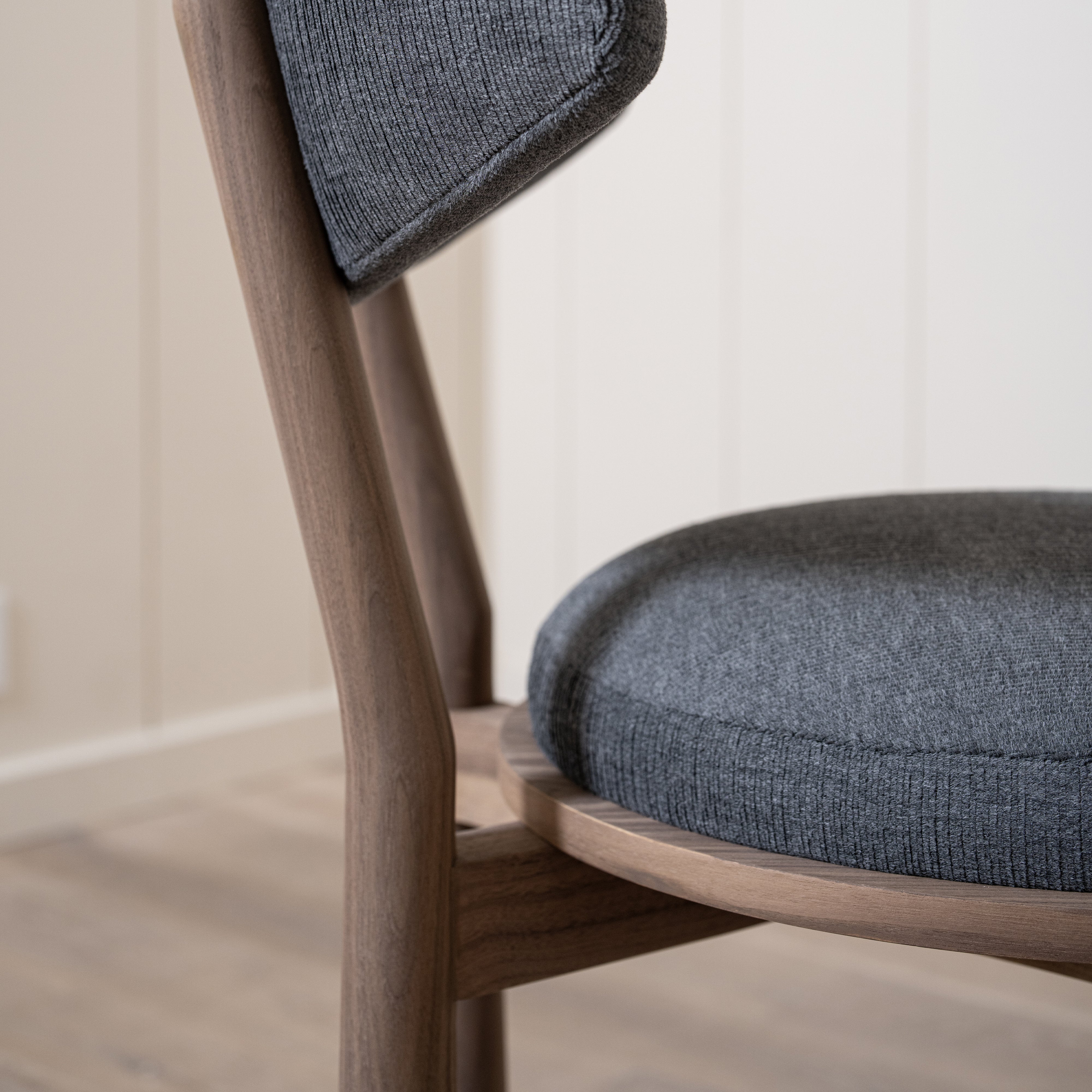 As Shown: 22"W x 21"D x 37"H | Style: Upholstered | Fabric: COM | Finish: Chestnut