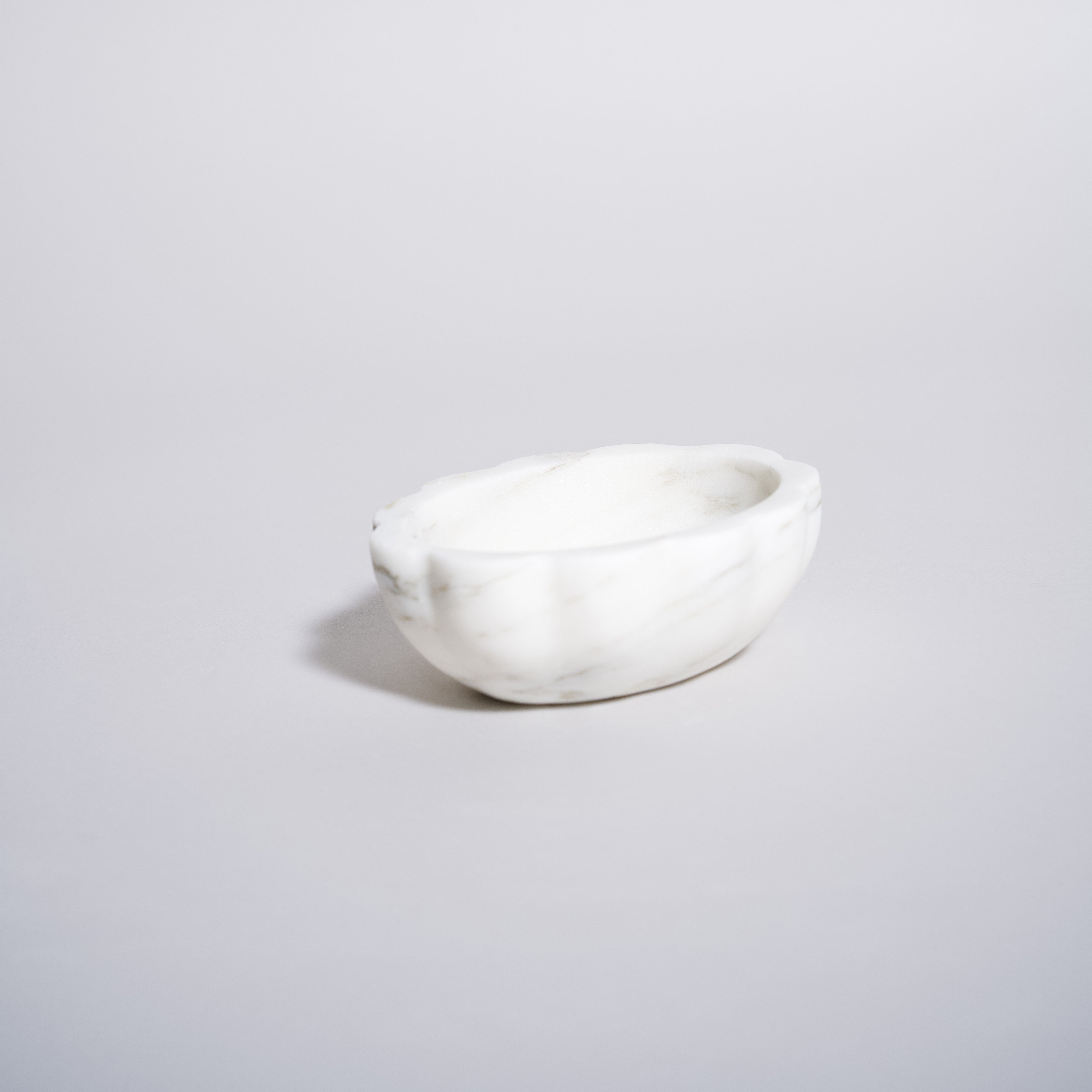 As Shown in Oriental Carrara White, Small