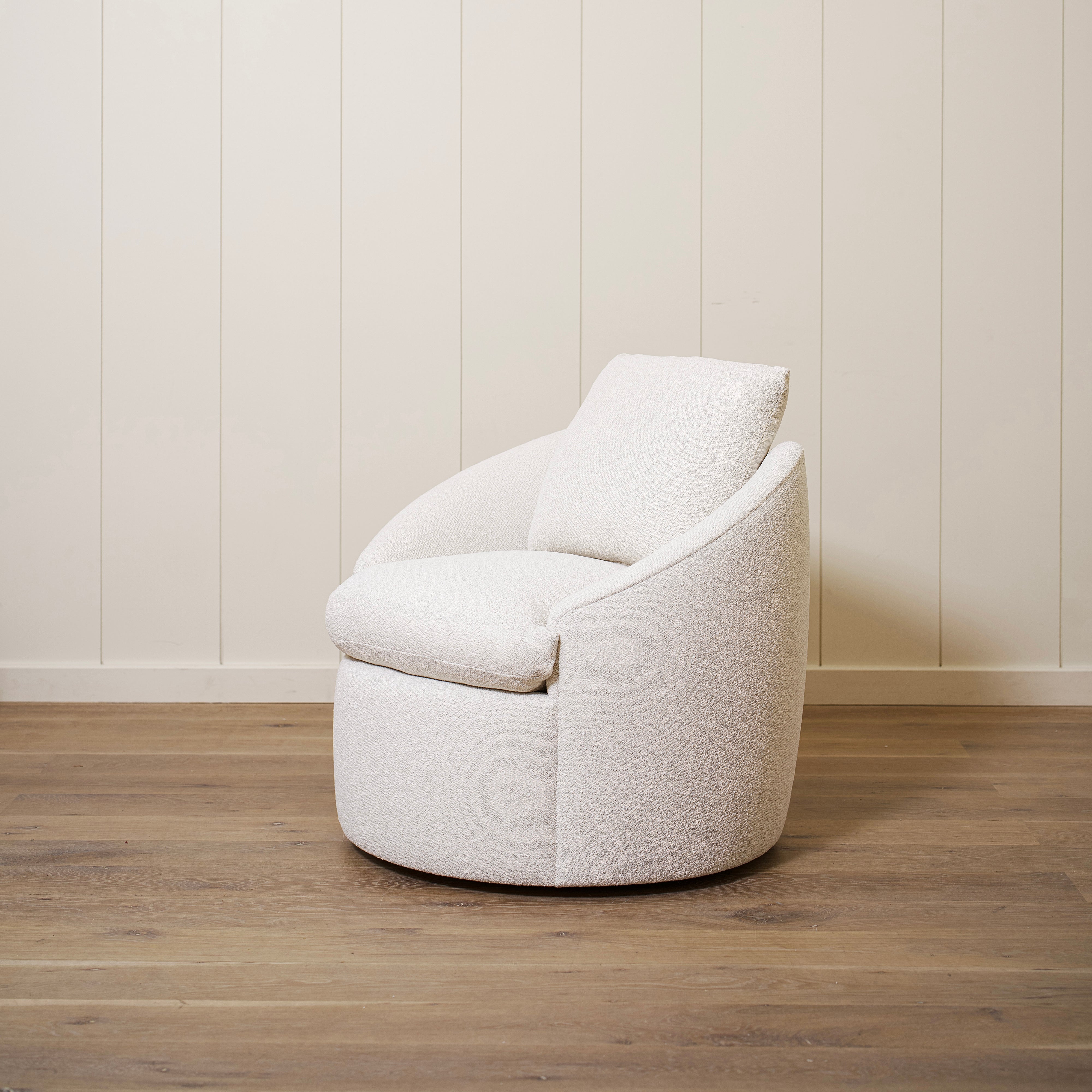 As Shown in Marsh Cream