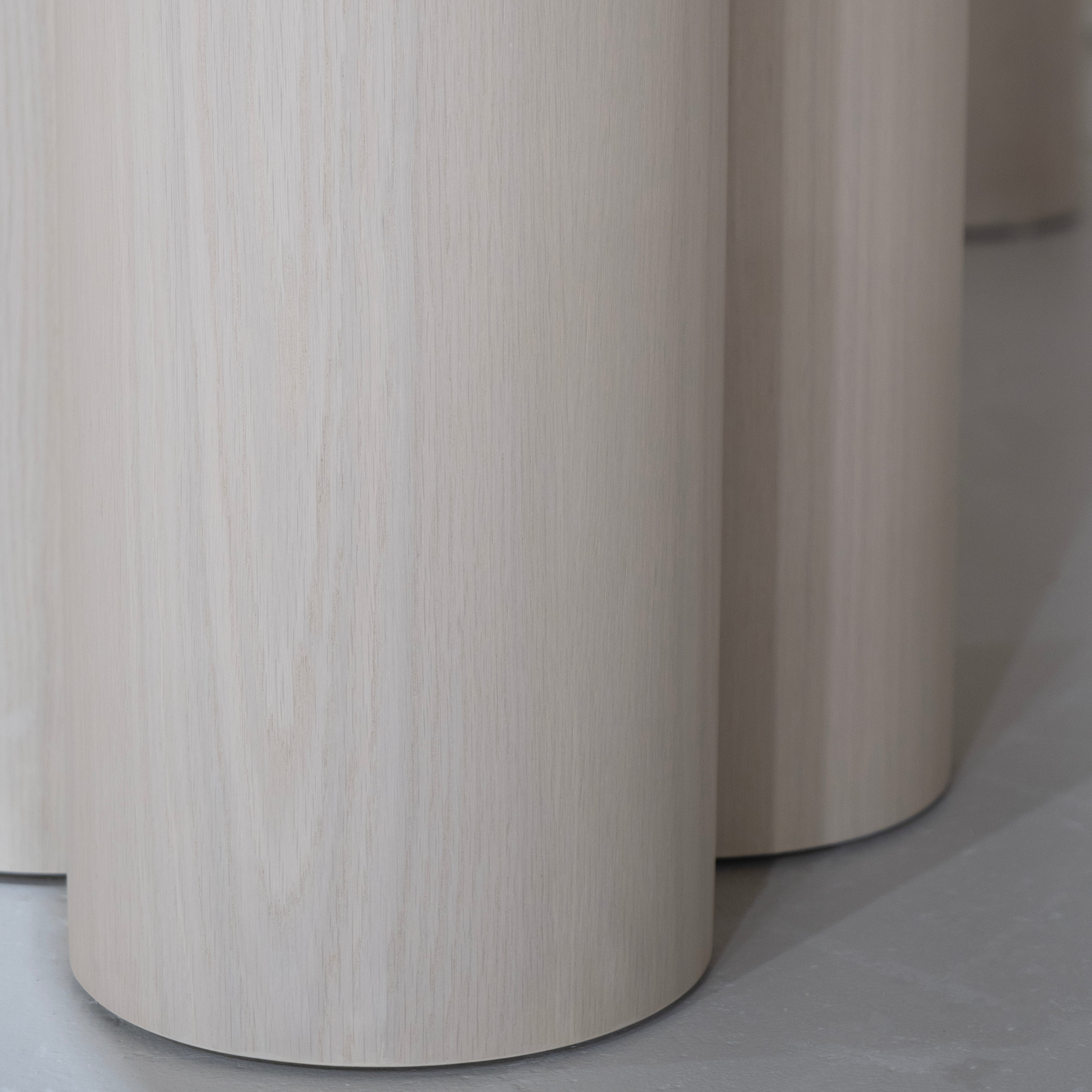 As Shown: in Mint White Super White, bevelled edge.