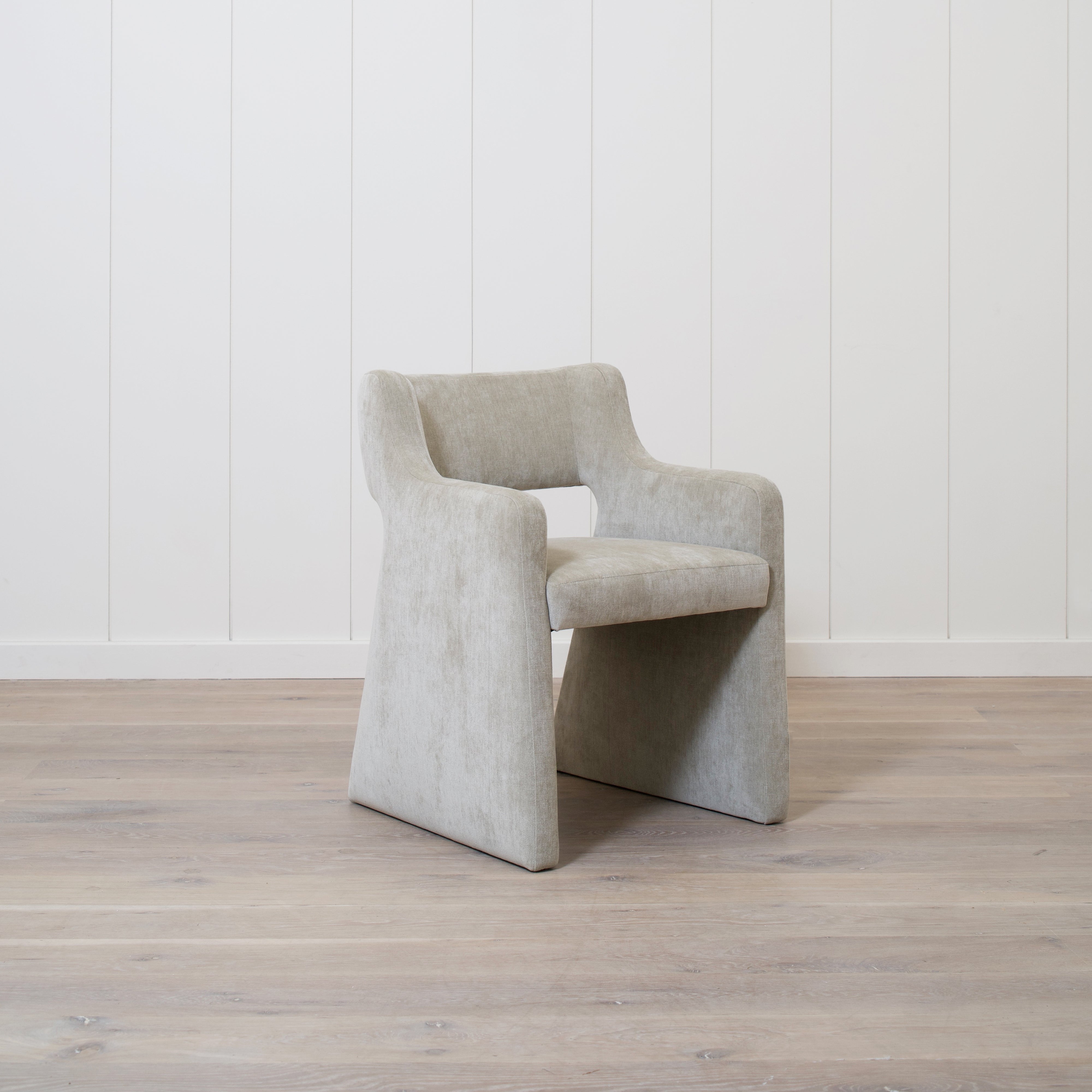 As Shown: 23"W x 25"D x 32"H | Fabric: Canyon Dune