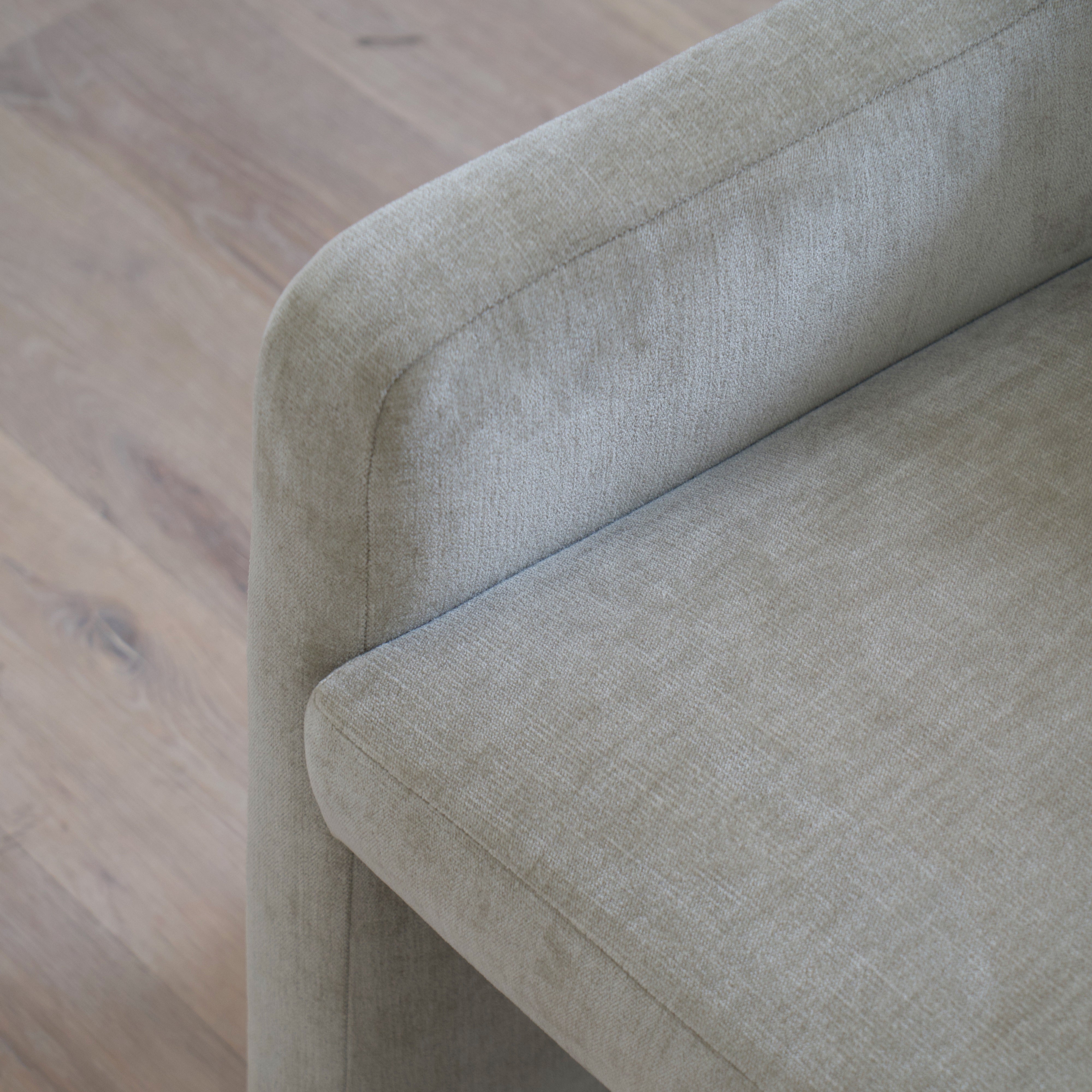 As Shown: 23"W x 25"D x 32"H | Fabric: Canyon Dune