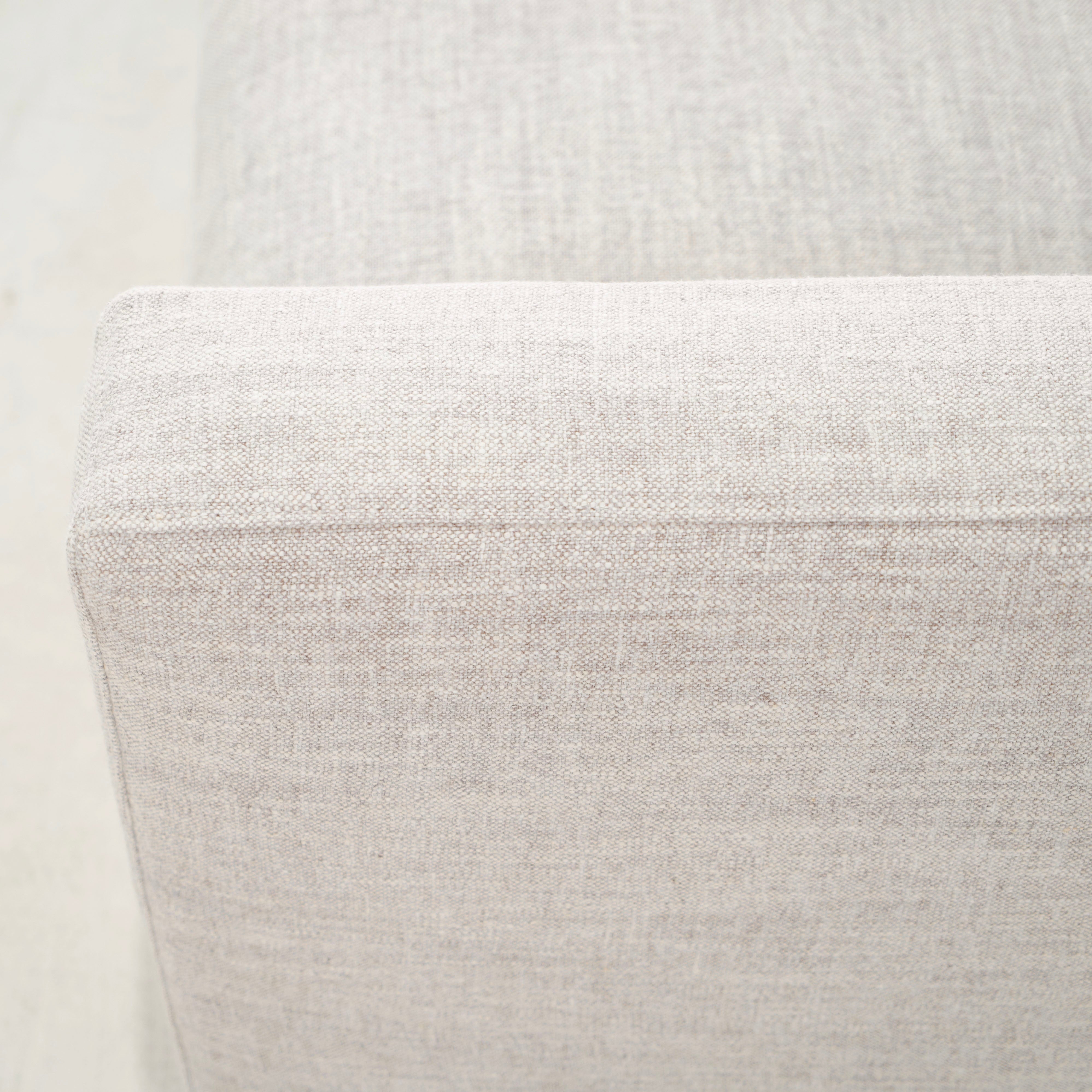 As Shown: Slipcovered in Belgian Mulberry with a 2 over 1 Cushion Configuration