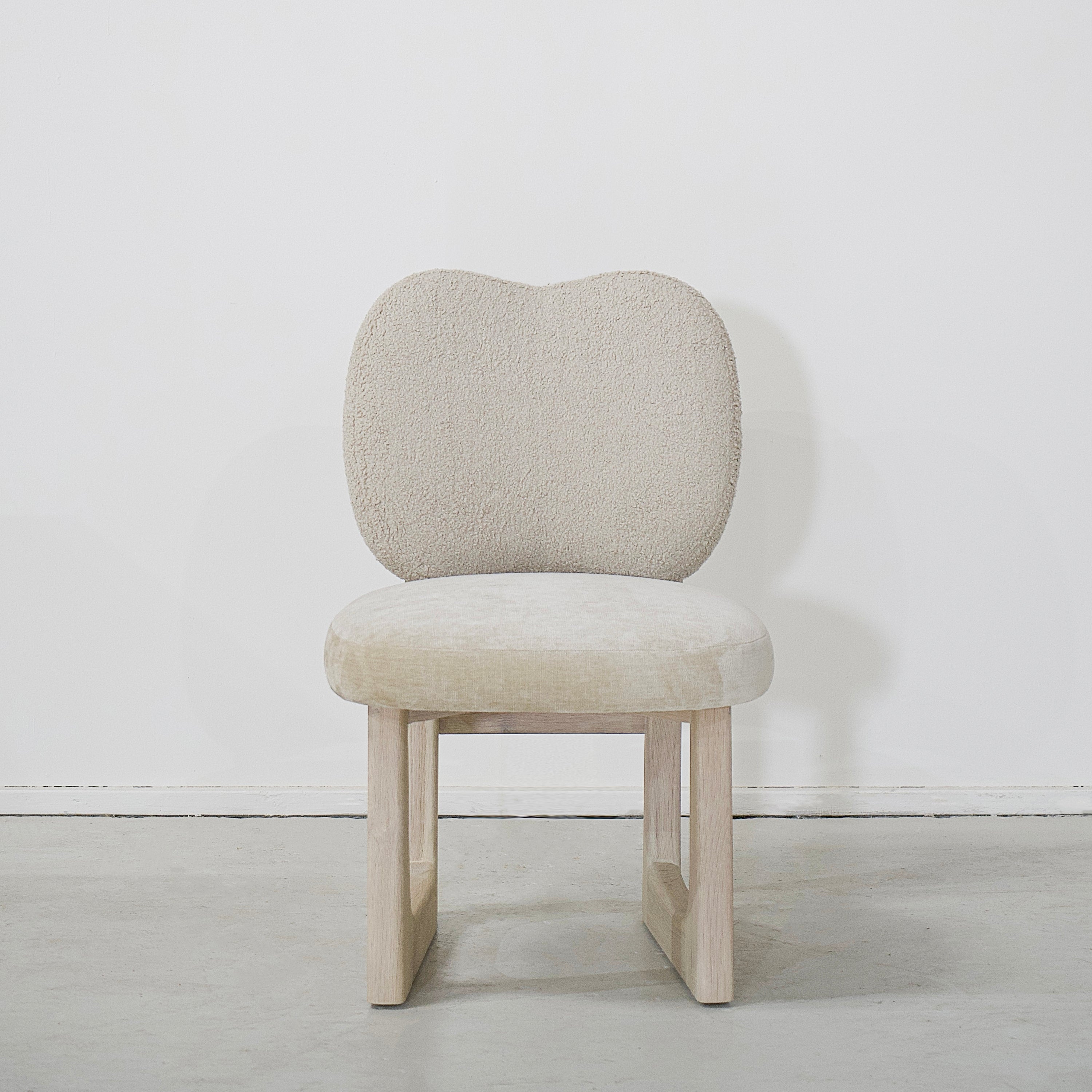 As Shown: Peak Taupe back, Canyon Sand seat, Mint White Natural