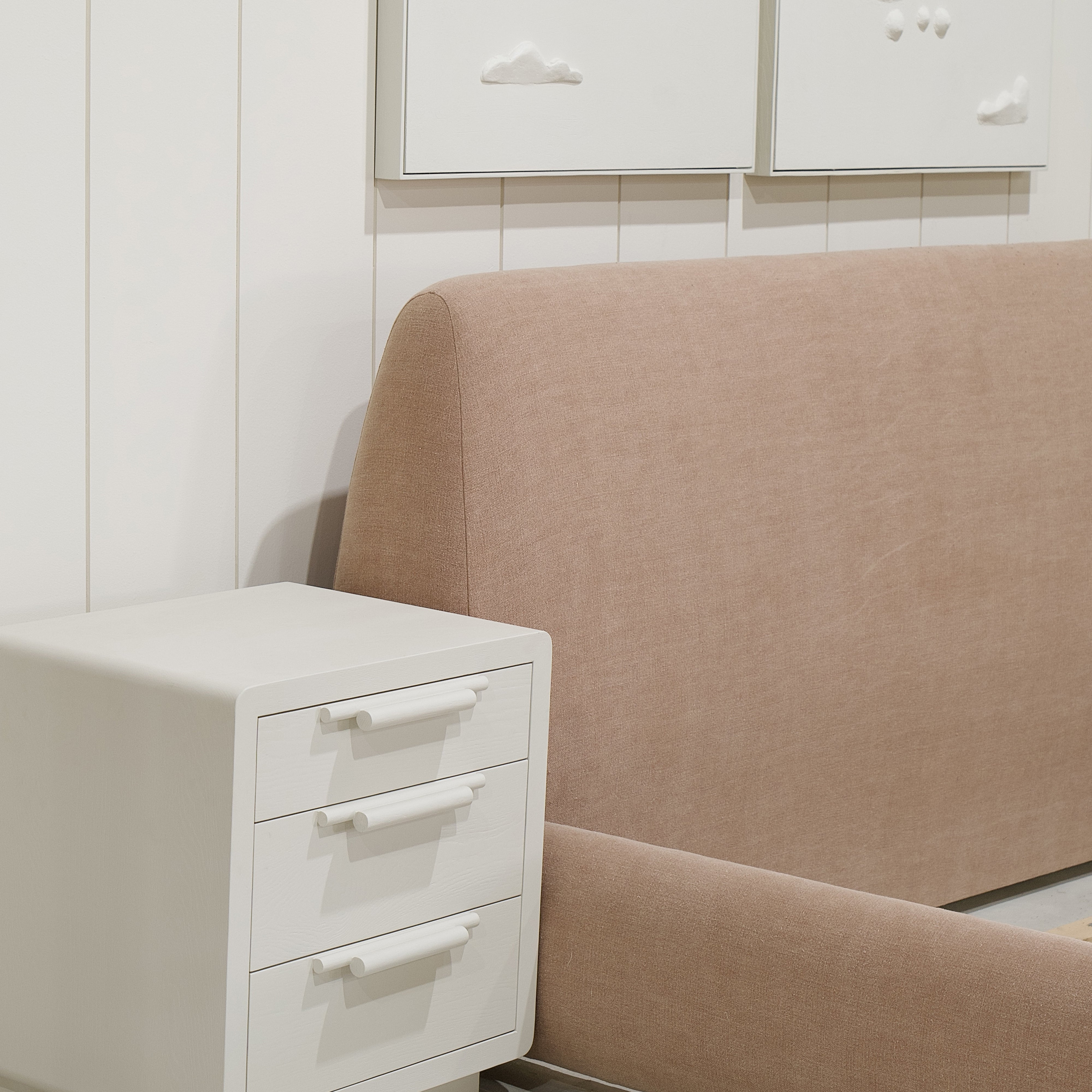 As Shown: King | Style: Upholstered | Fabric: Granby Clay | Finish: N/A