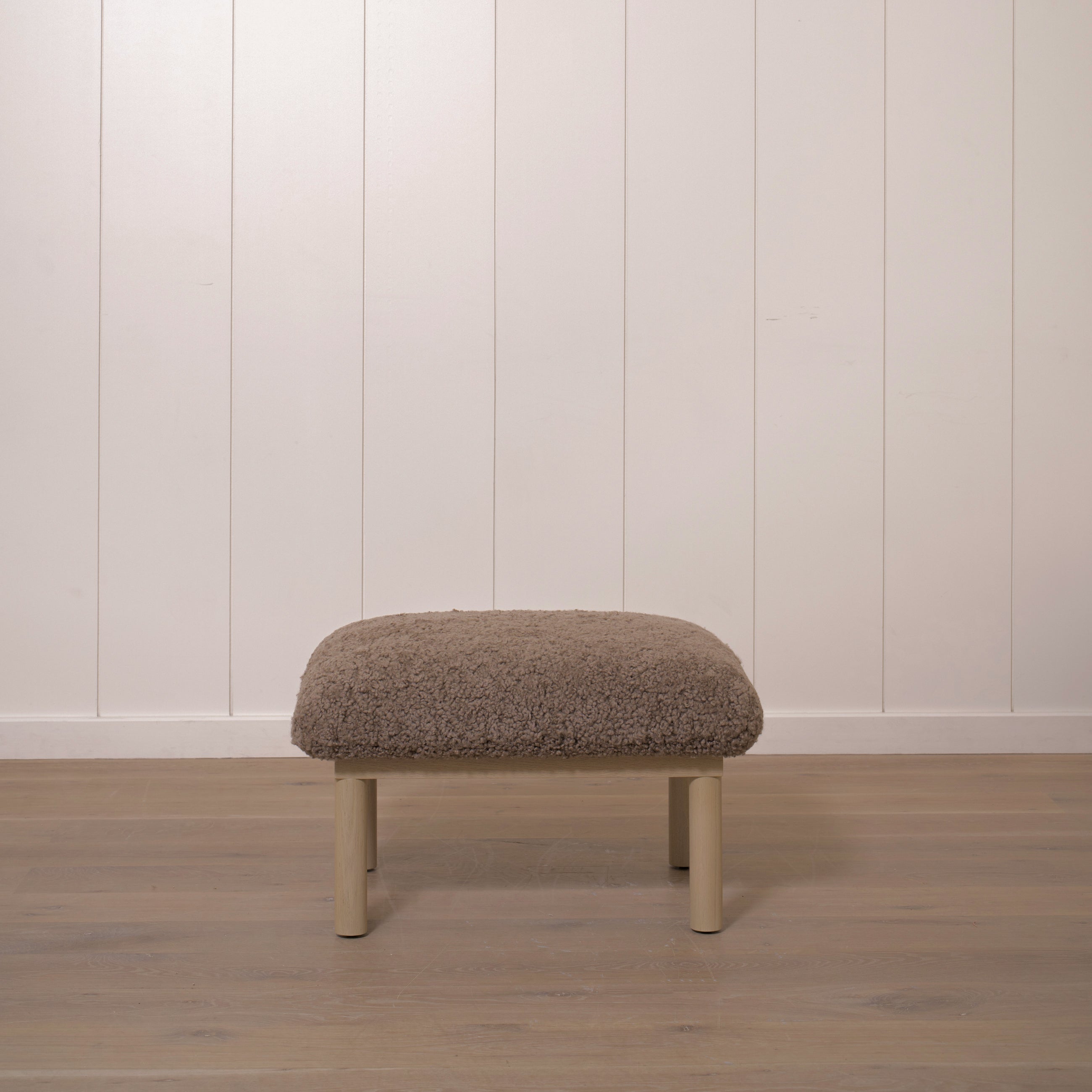 As Shown: 29"W x 22"H x 18"H | Fabric: Shearling | Material: Solid & Engineered Oak | Finish: Sand