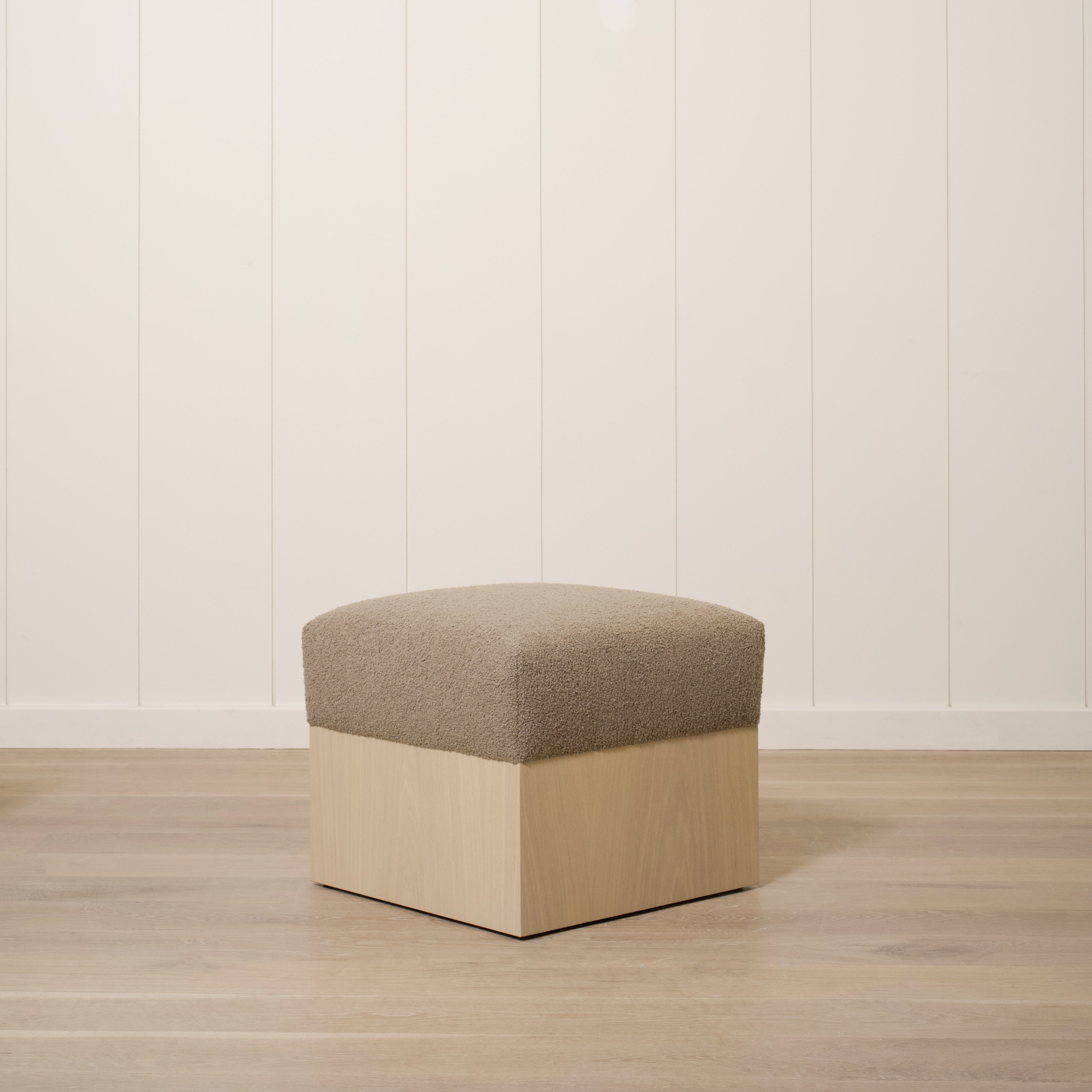 As Shown: 21"L x 21"D x 18"H | Fabric: Peak Cocoa | Material: Solid & Engineered Oak | Finish: Sand