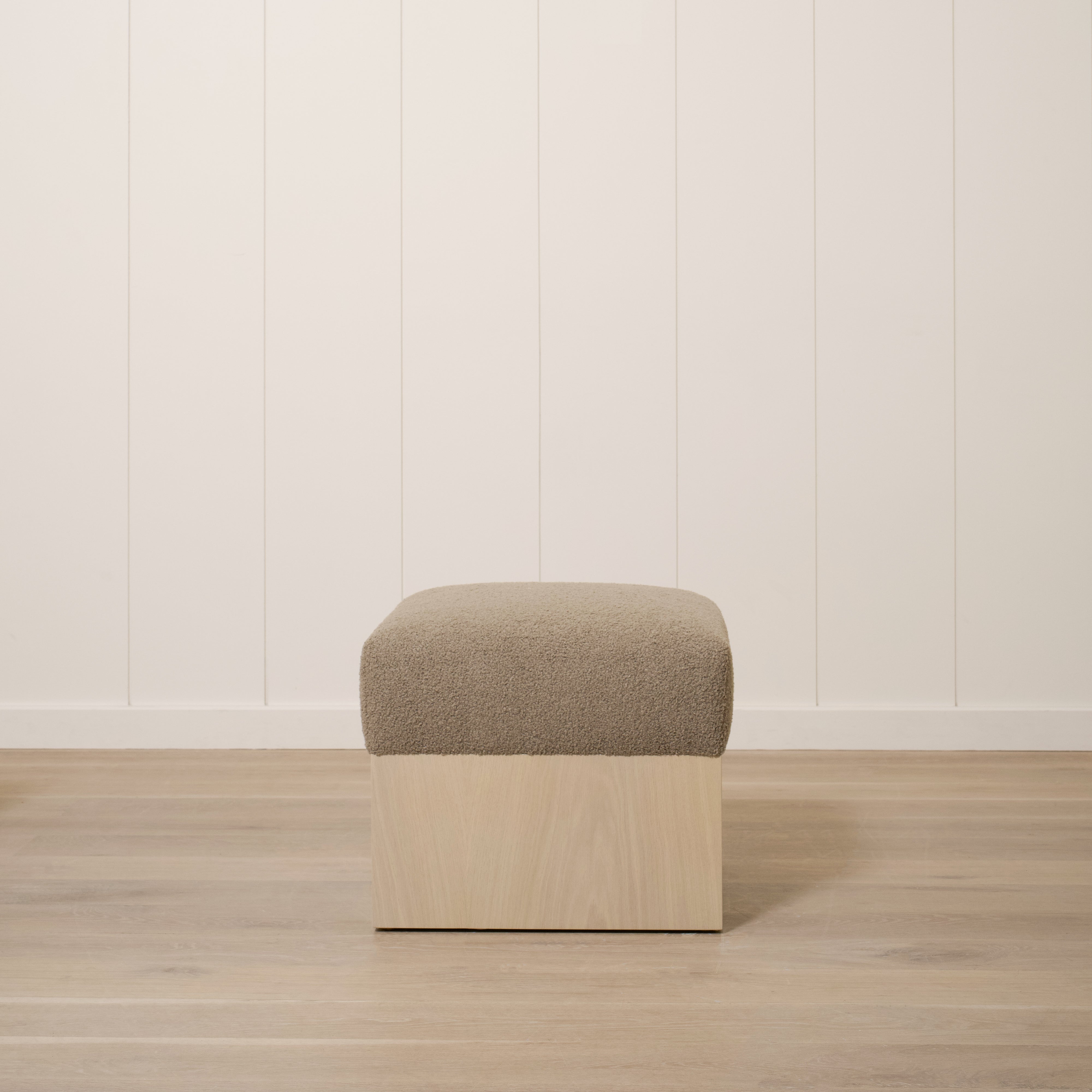 As Shown: 21"L x 21"D x 18"H | Fabric: Peak Cocoa | Material: Solid & Engineered Oak | Finish: Sand