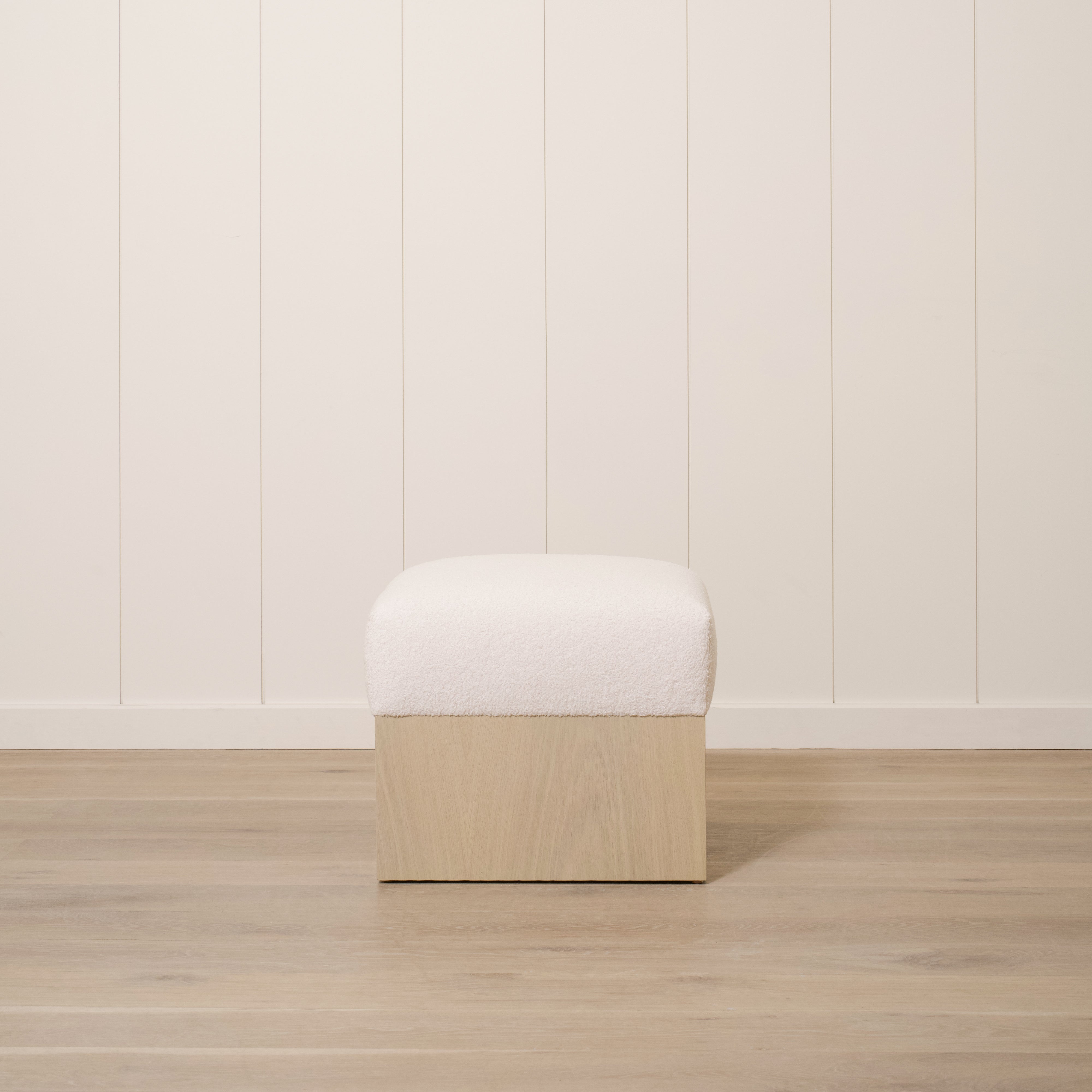 As Shown: 21"L x 21"D x 18"H | Fabric: Peak White | Material: Solid & Engineered Oak | Finish: Sand