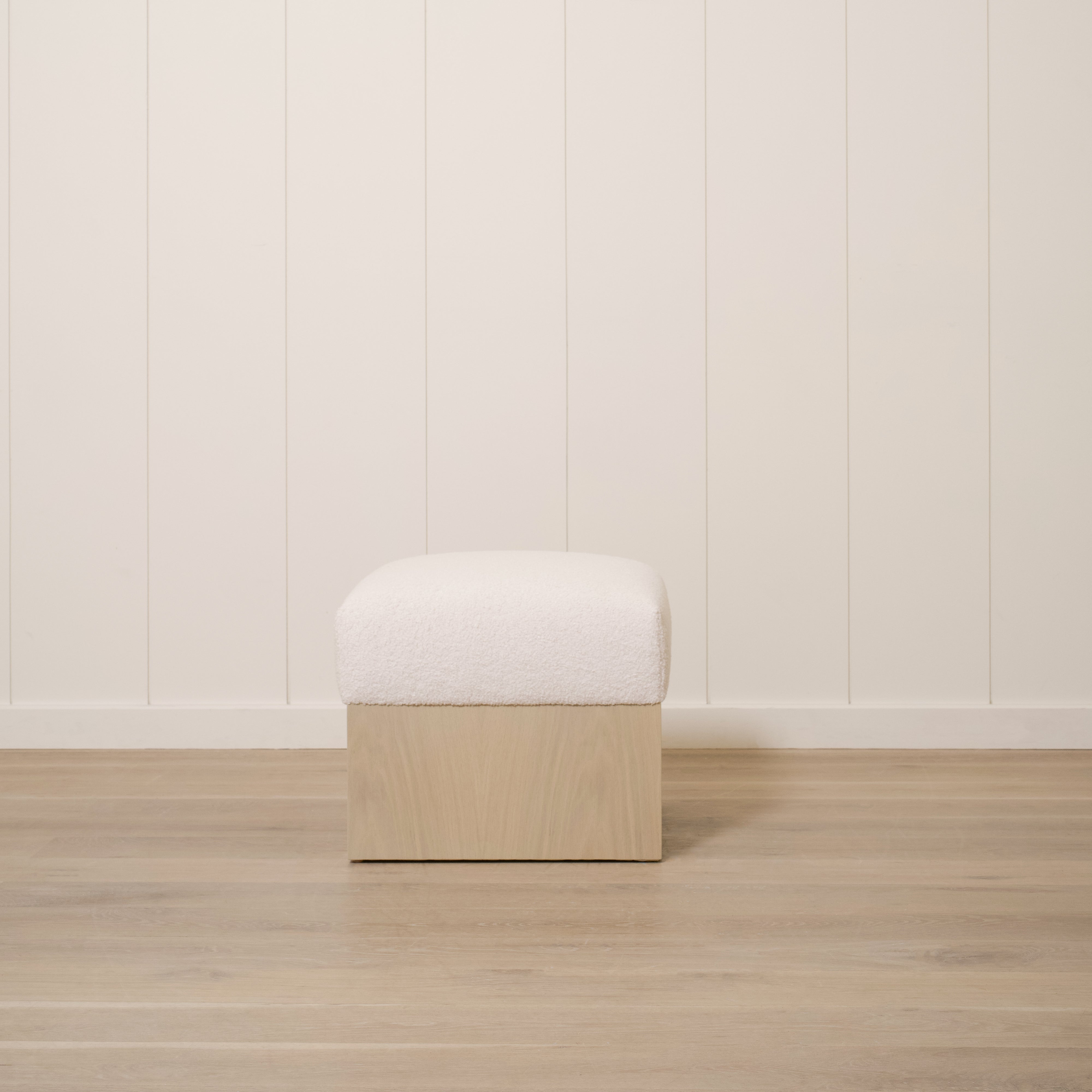 As Shown: 21"L x 21"D x 18"H | Fabric: Peak White | Material: Solid & Engineered Oak | Finish: Sand