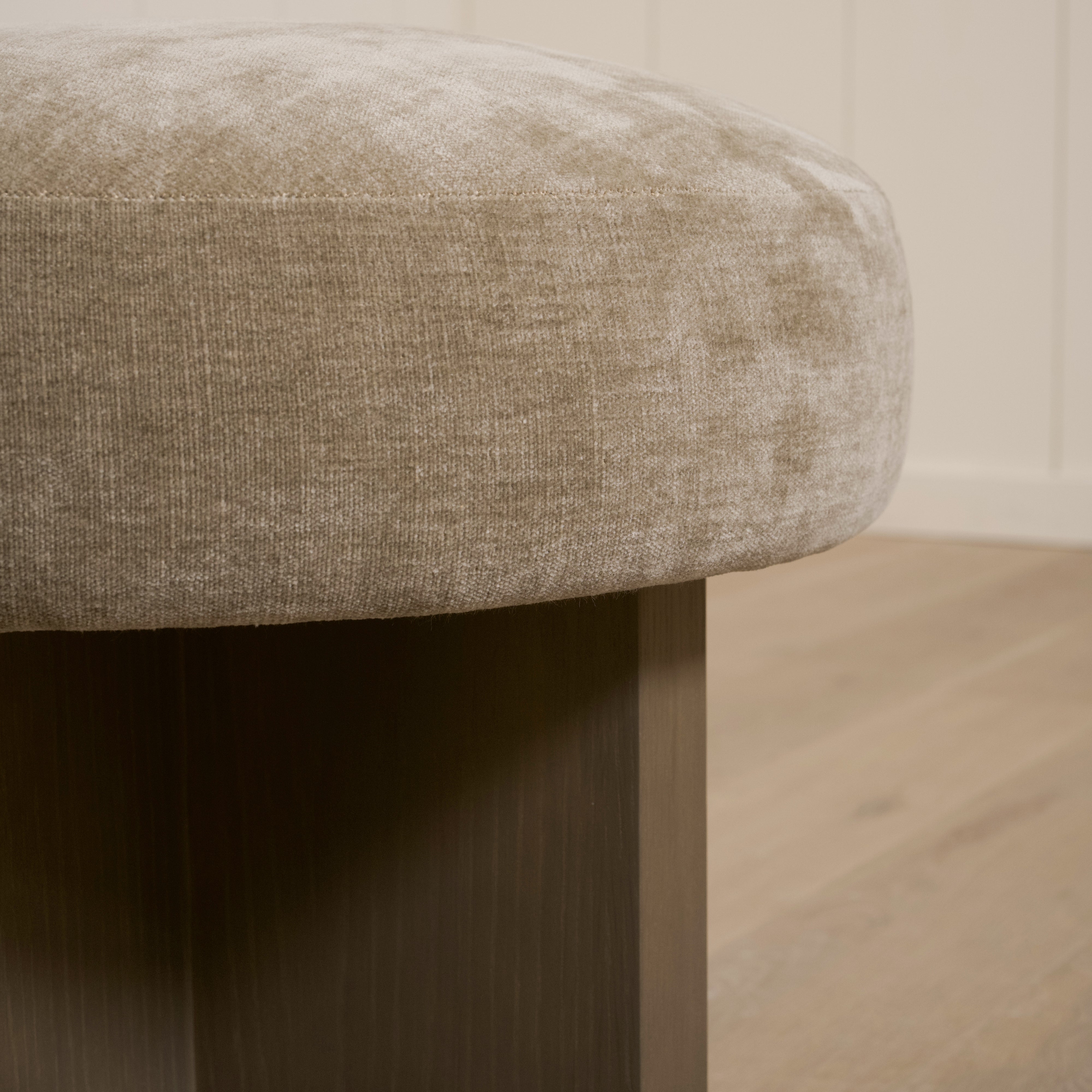 As Shown: 21"Dia x 19"H | Fabric: Canyon Chestnut | Material: Solid & Engineered Oak | Finish: Chestnut