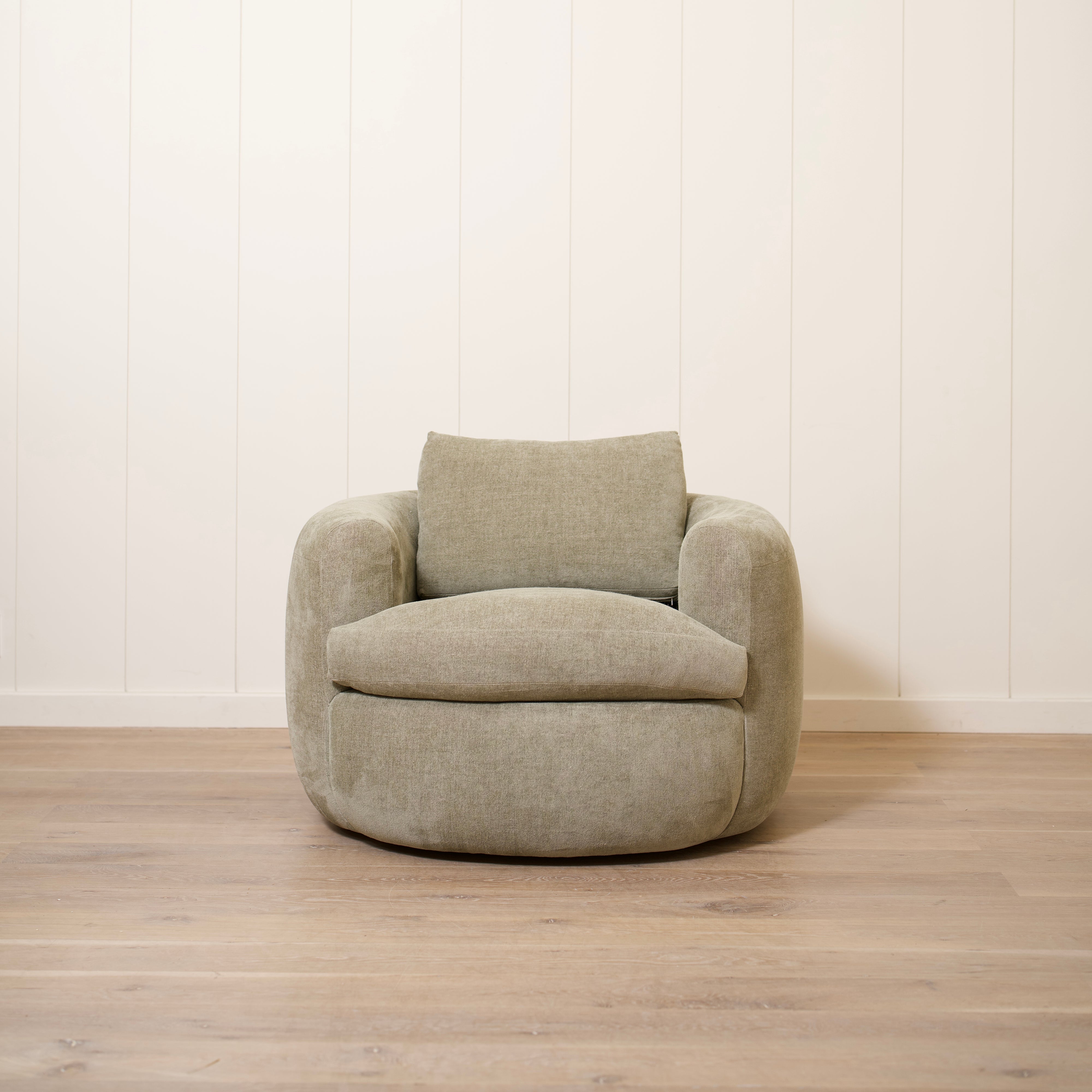 As Shown in Bellamy Moss