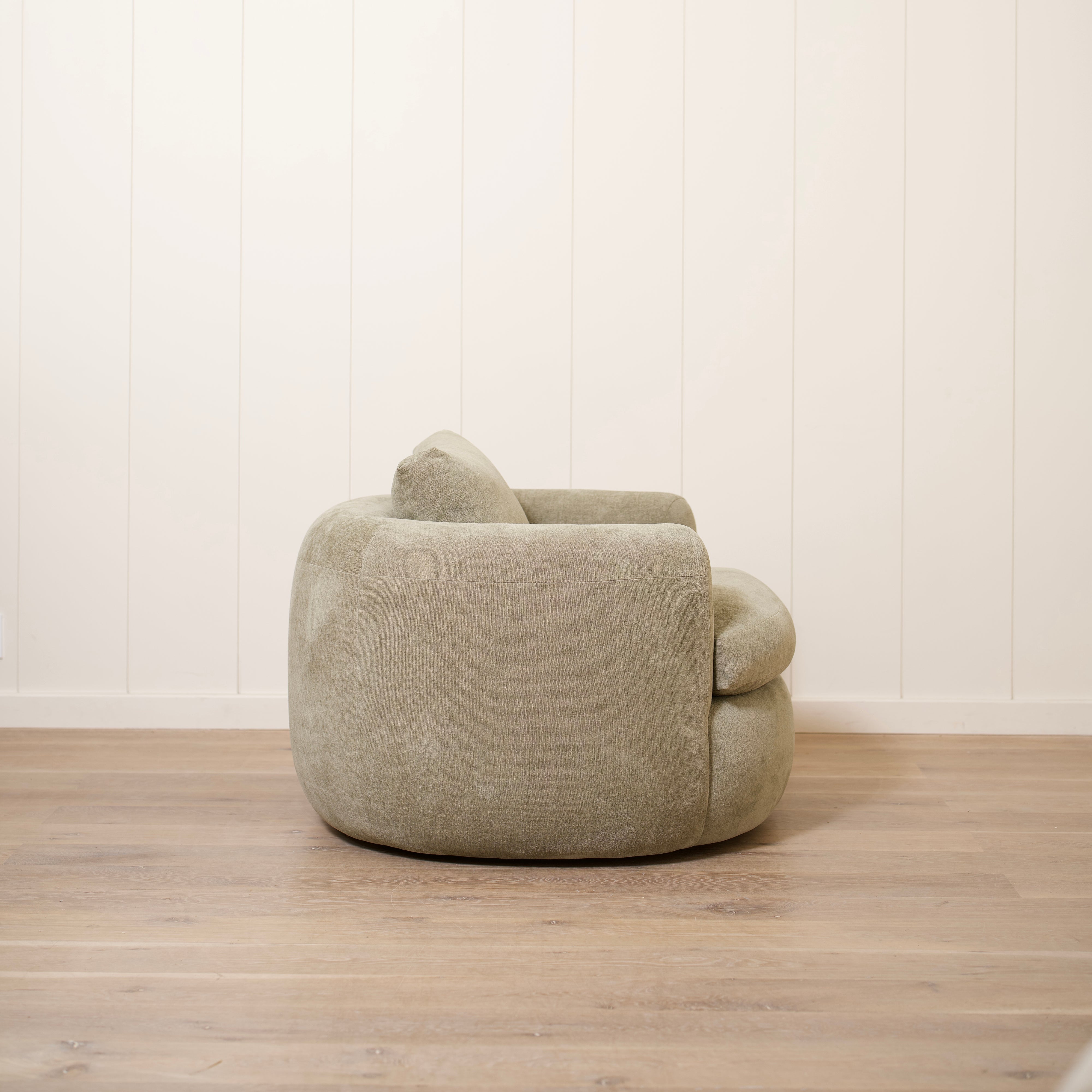 As Shown in Bellamy Moss