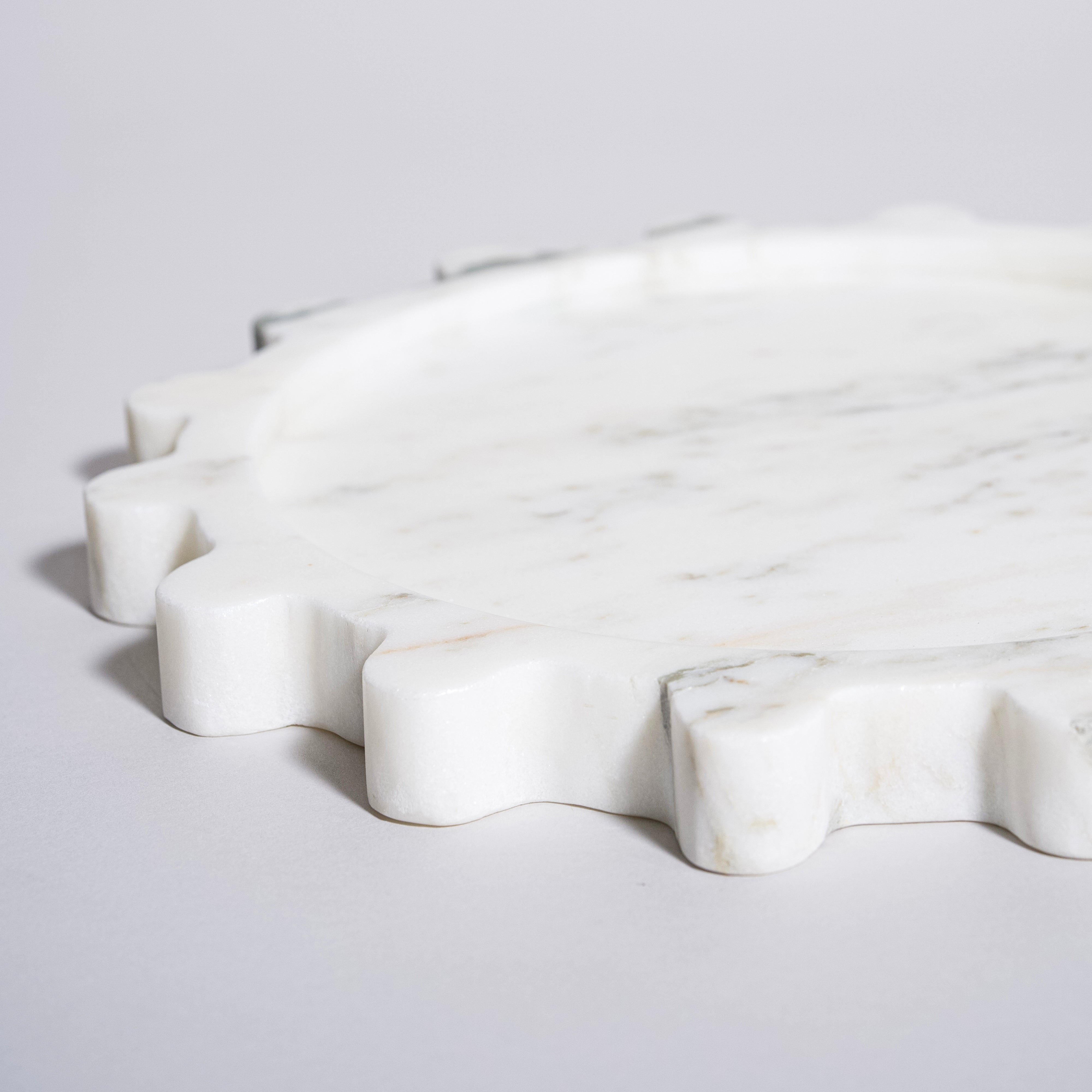 As Shown in Small, Oriental Calcatta White