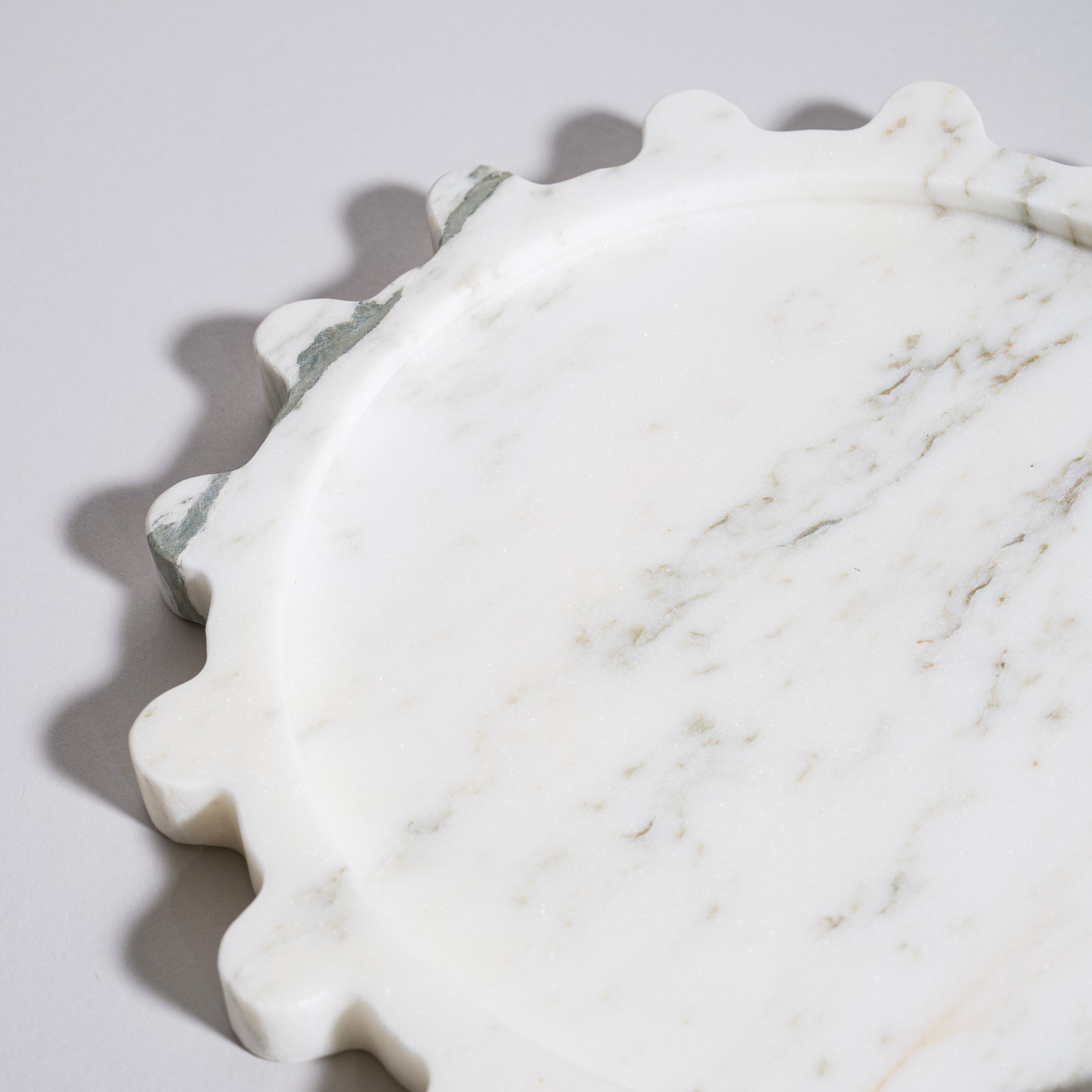 As Shown in Small, Oriental Calcatta White