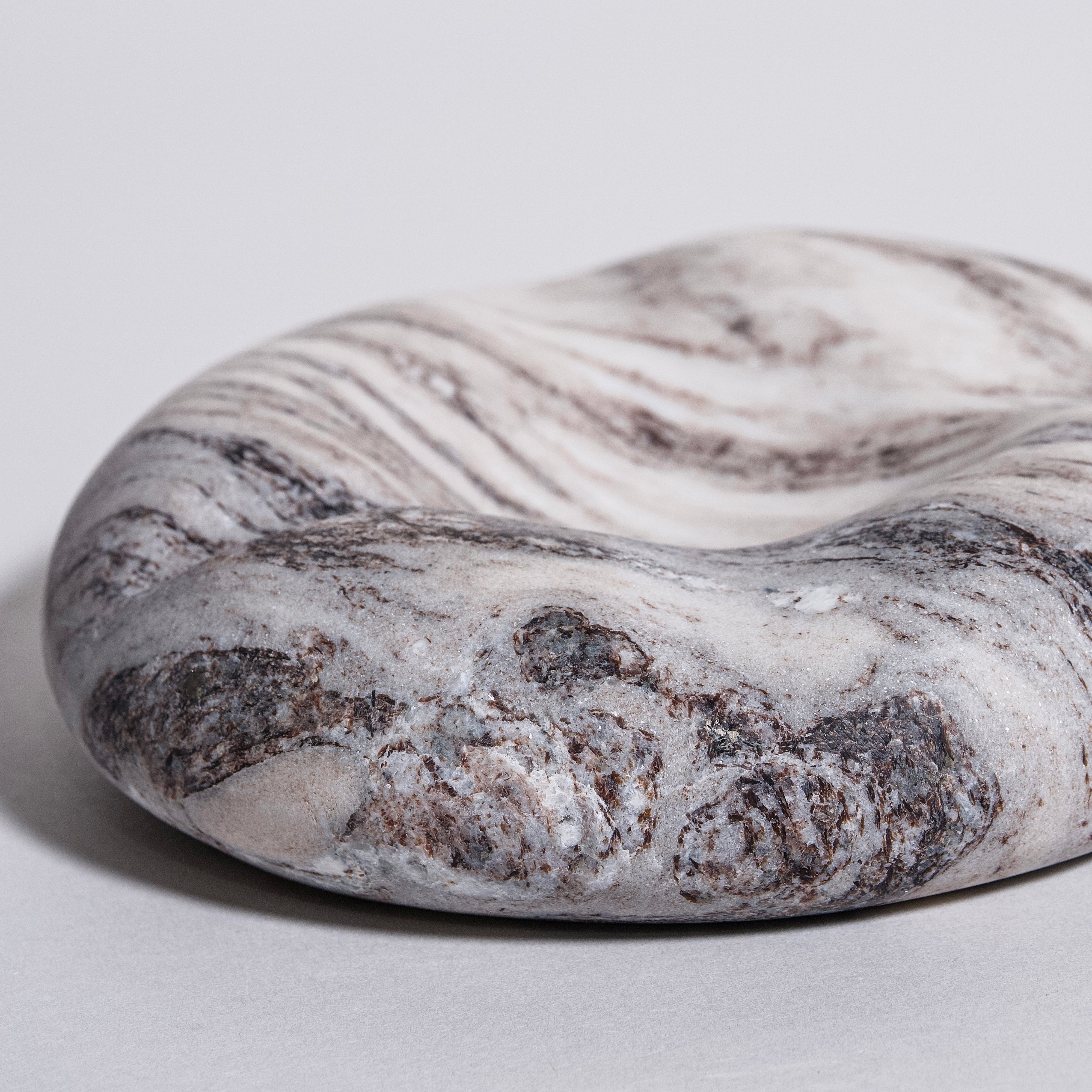 As Shown in China Palissandro