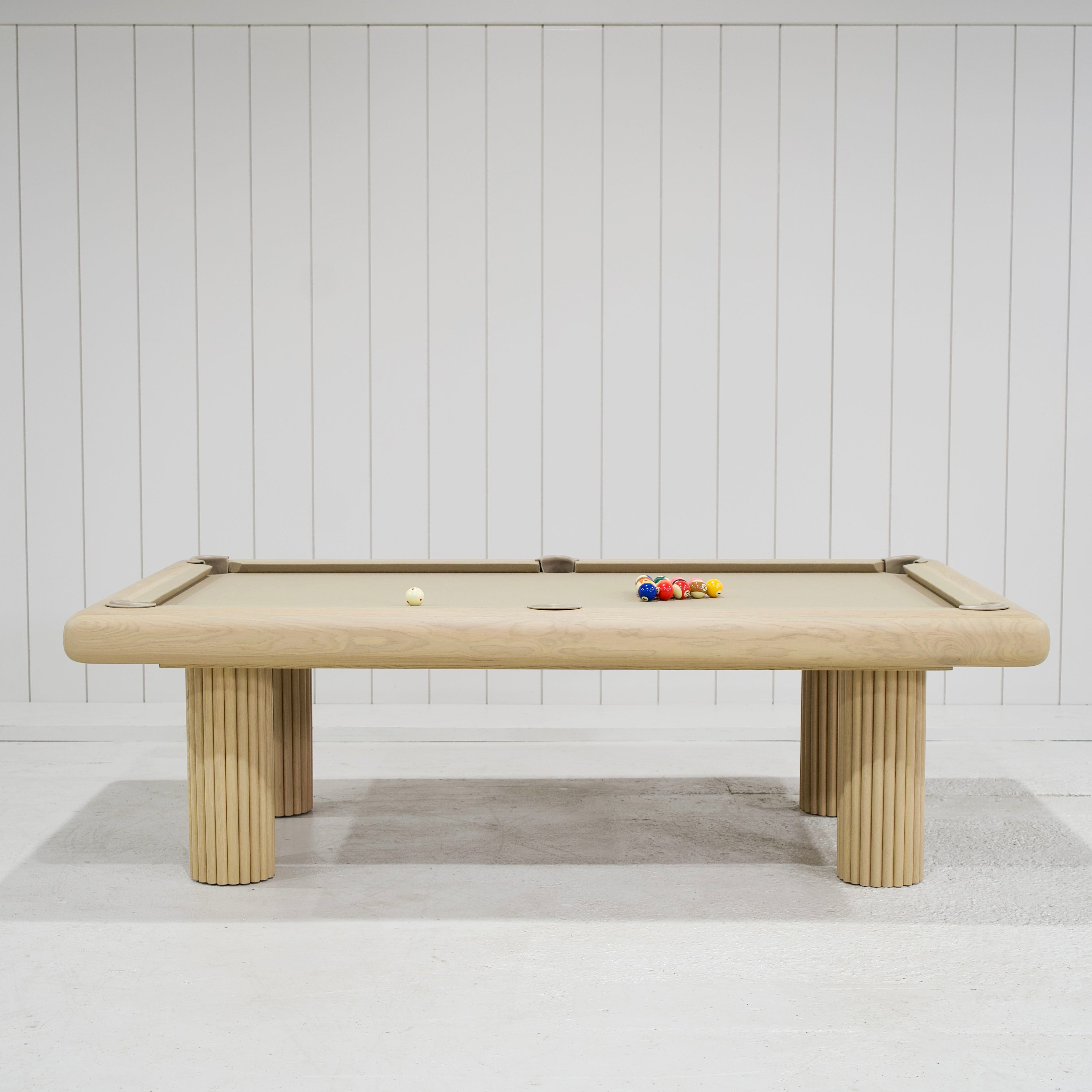 As Shown: Sadie S / Bullnosed Edge / Mint White Natural / Khaki Felt / Beige PocketsVariant 1 - Sadie S / Bullnosed Edge / Cashmere Brown (Discontinued Finish) / Khaki Felt / Beige Pockets