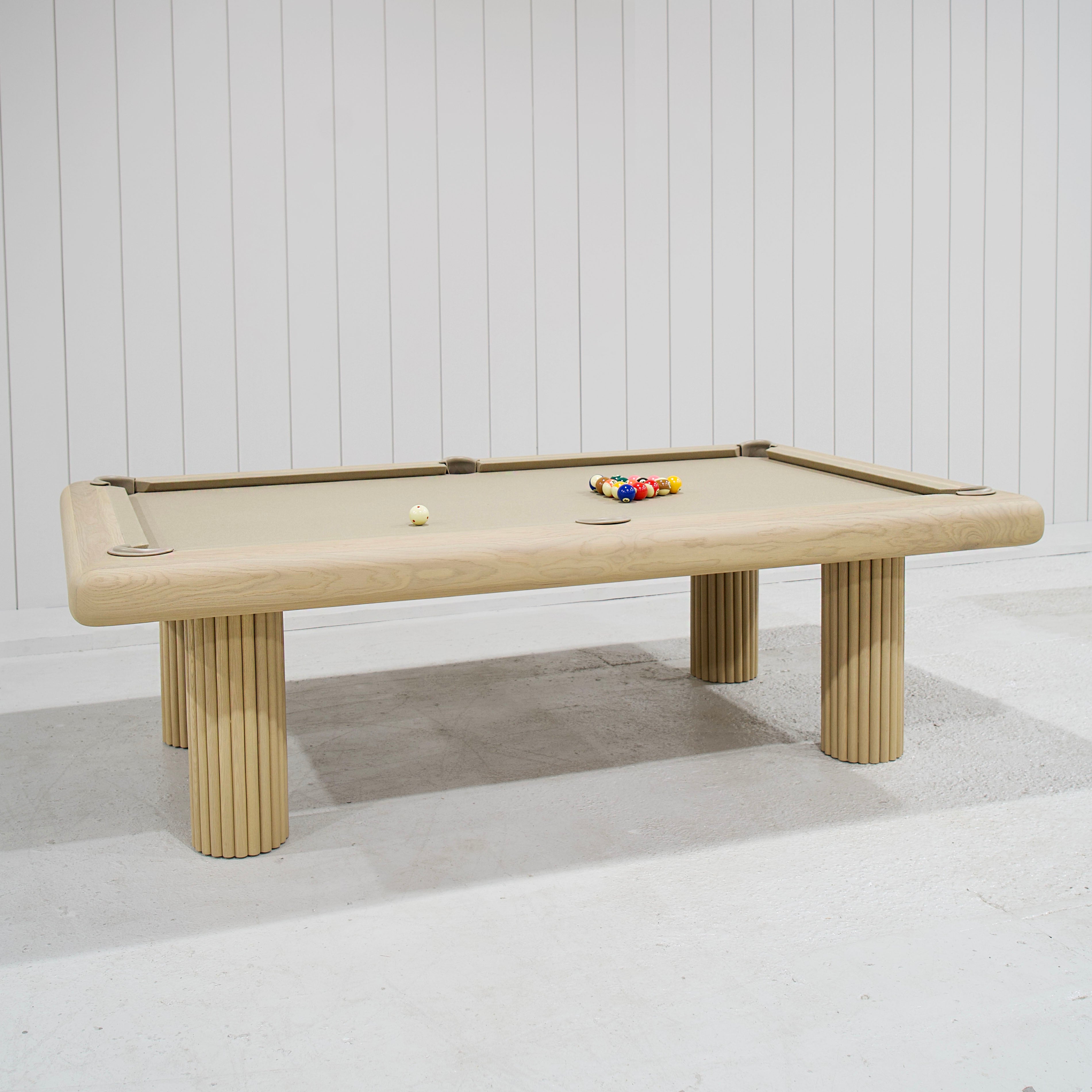 As Shown: Sadie S / Bullnosed Edge / Mint White Natural / Khaki Felt / Beige PocketsVariant 1 - Sadie S / Bullnosed Edge / Cashmere Brown (Discontinued Finish) / Khaki Felt / Beige Pockets