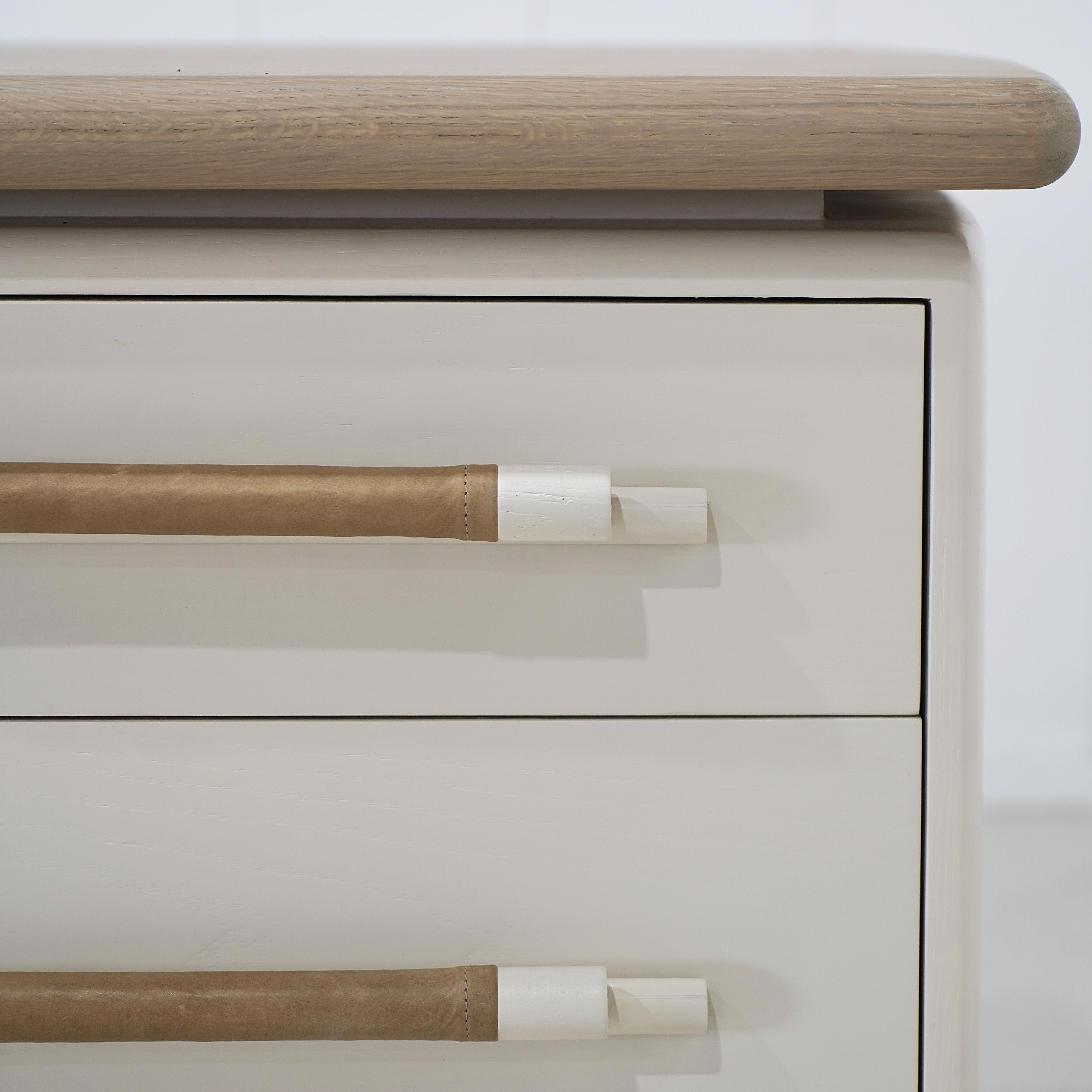 As Shown: Custom Finish (Top) in Solid Oak with a Bullnosed Edge, Wire brushed oak (Base) in Revere Pewter, with a COL leather handle