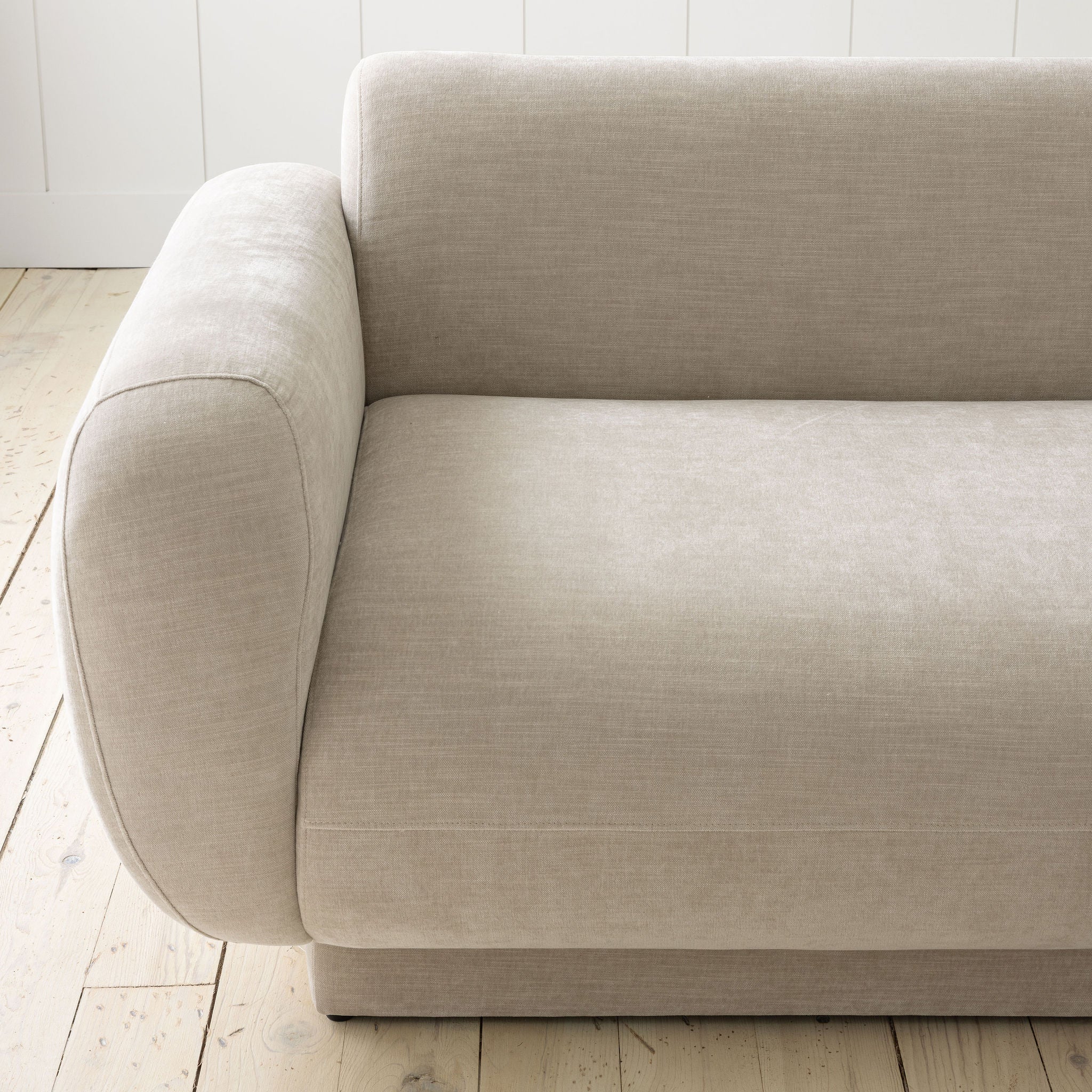 Selena 2 Piece Sectional in Canyon Dune Performance Fabric