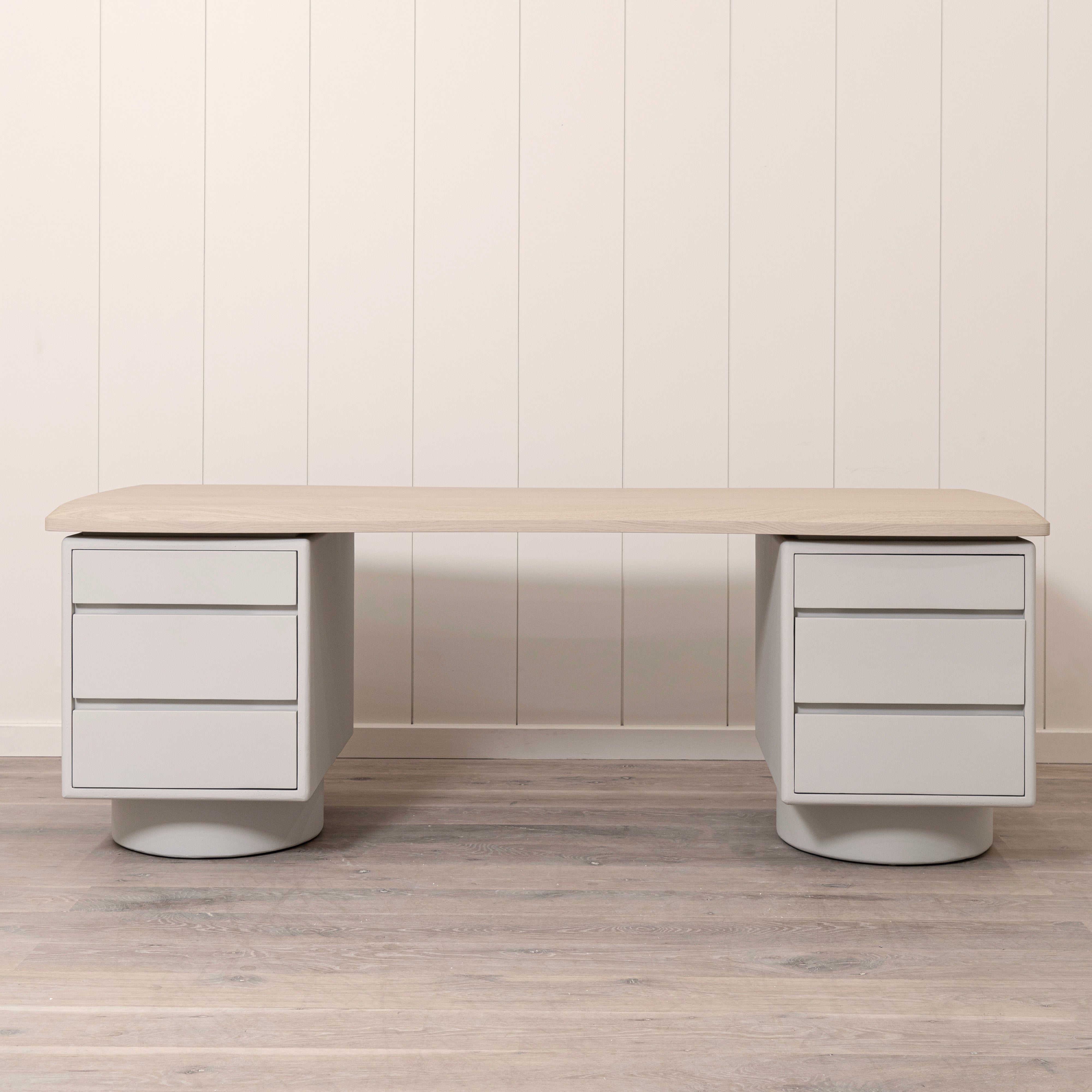 As Shown: Beach White (Top) in Engineered Oak with a Bevel detail, Plaster Limestone (Base) in Revere Pewter