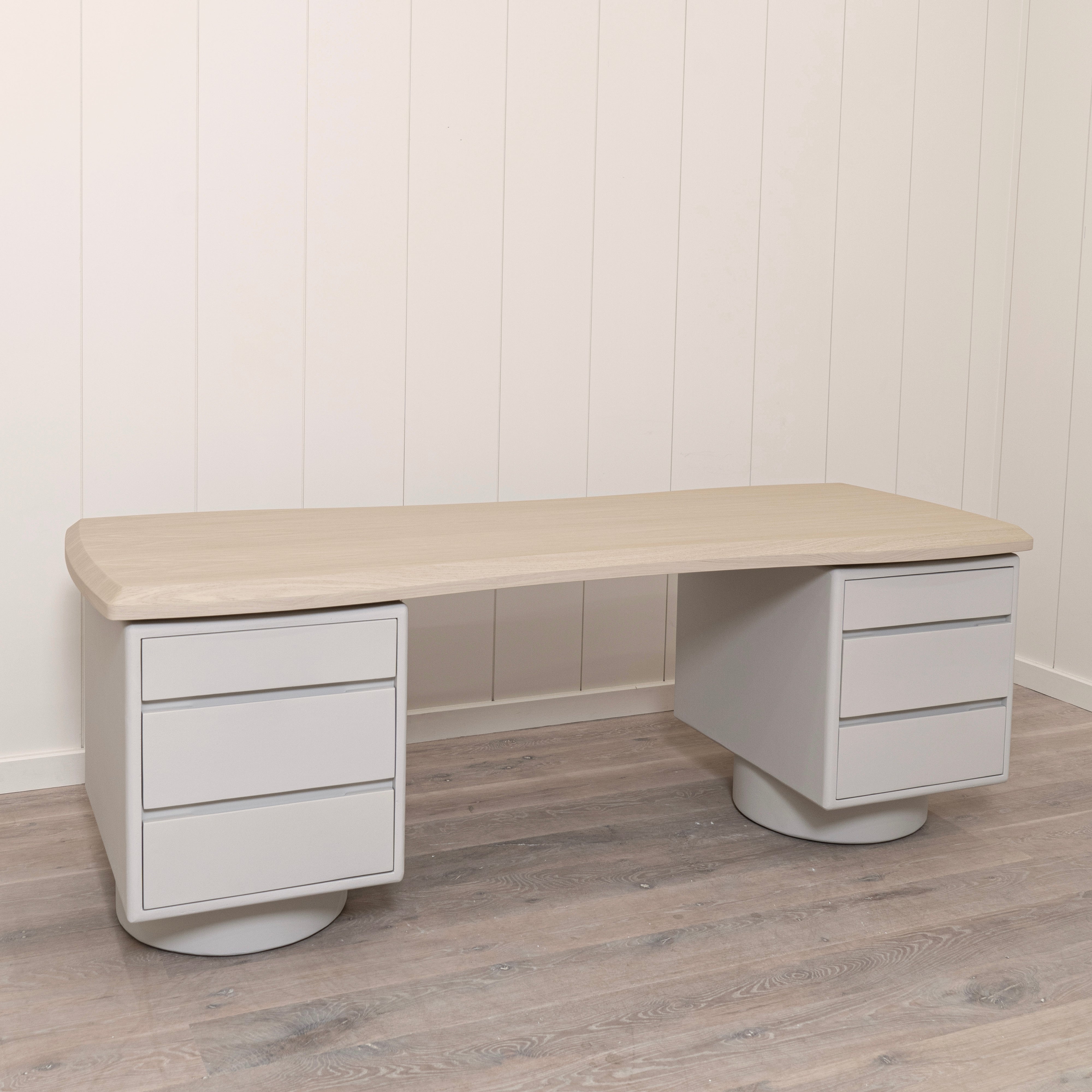 As Shown: Beach White (Top) in Engineered Oak with a Bevel detail, Plaster Limestone (Base) in Revere Pewter