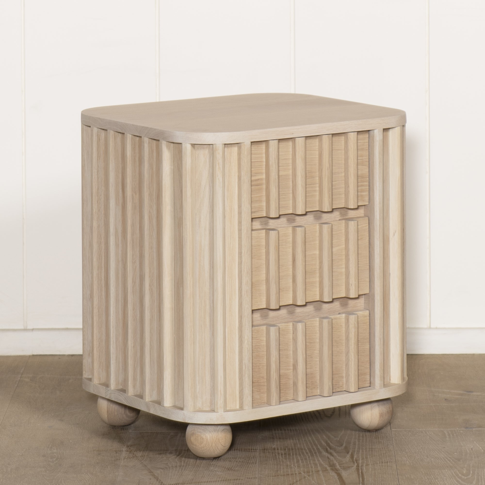 As Shown: Small, Mint White Natural