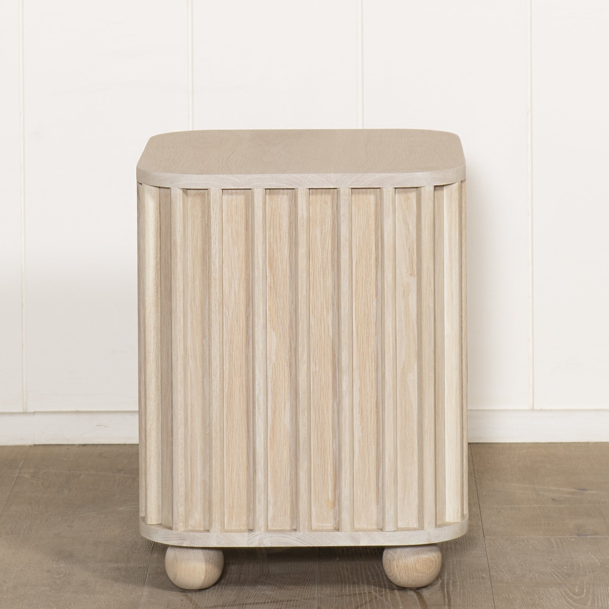 As Shown: Small, Mint White Natural