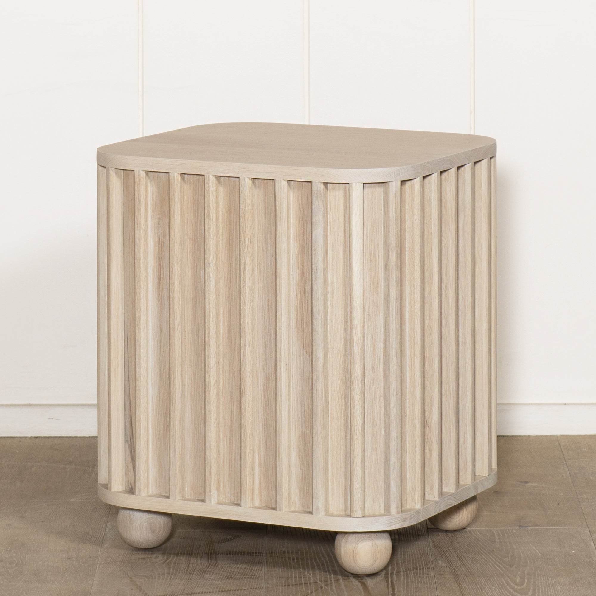 As Shown: Small, Mint White Natural