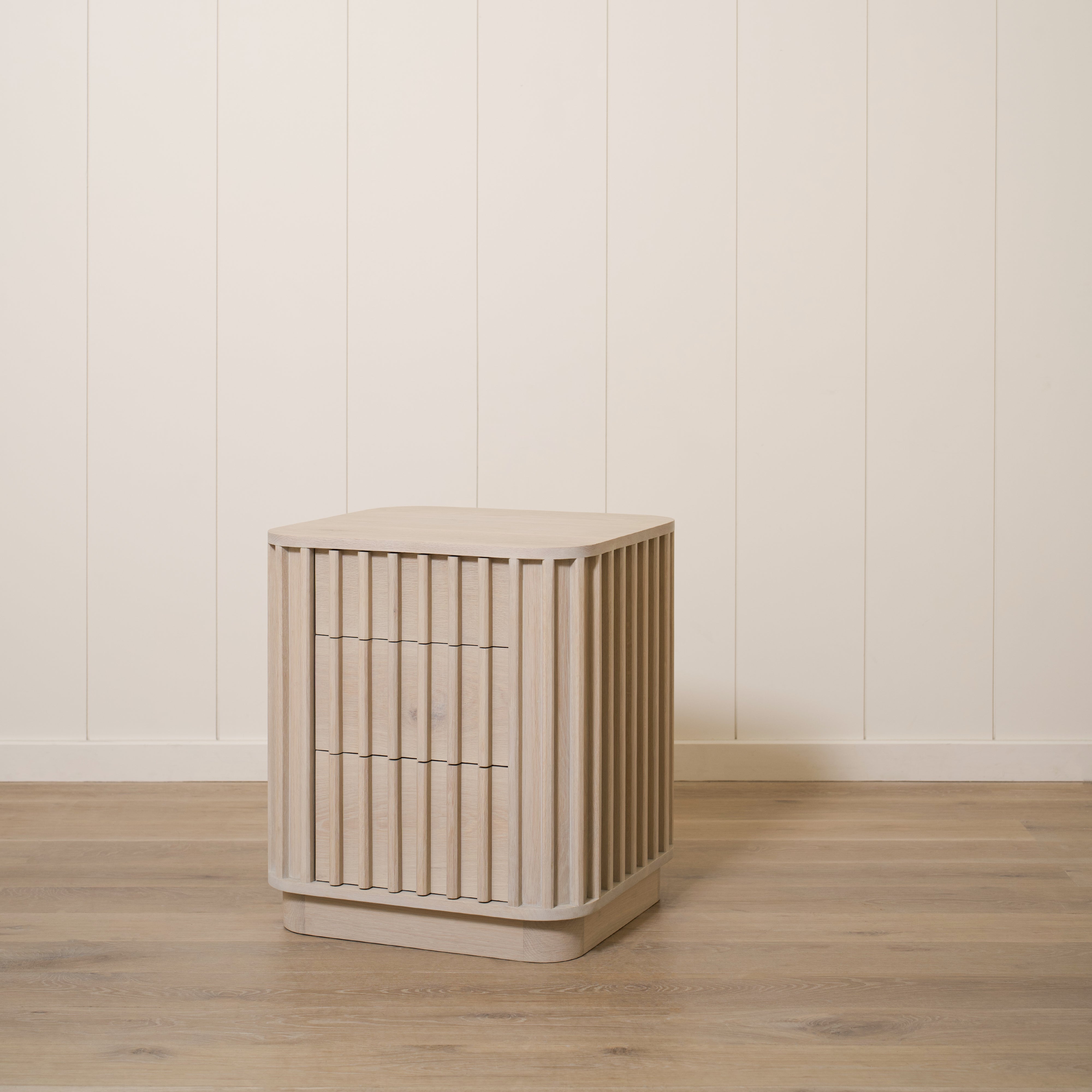 As Shown: 24"L X 22"D X 27"H | Material: Solid Oak | Finish: Shell