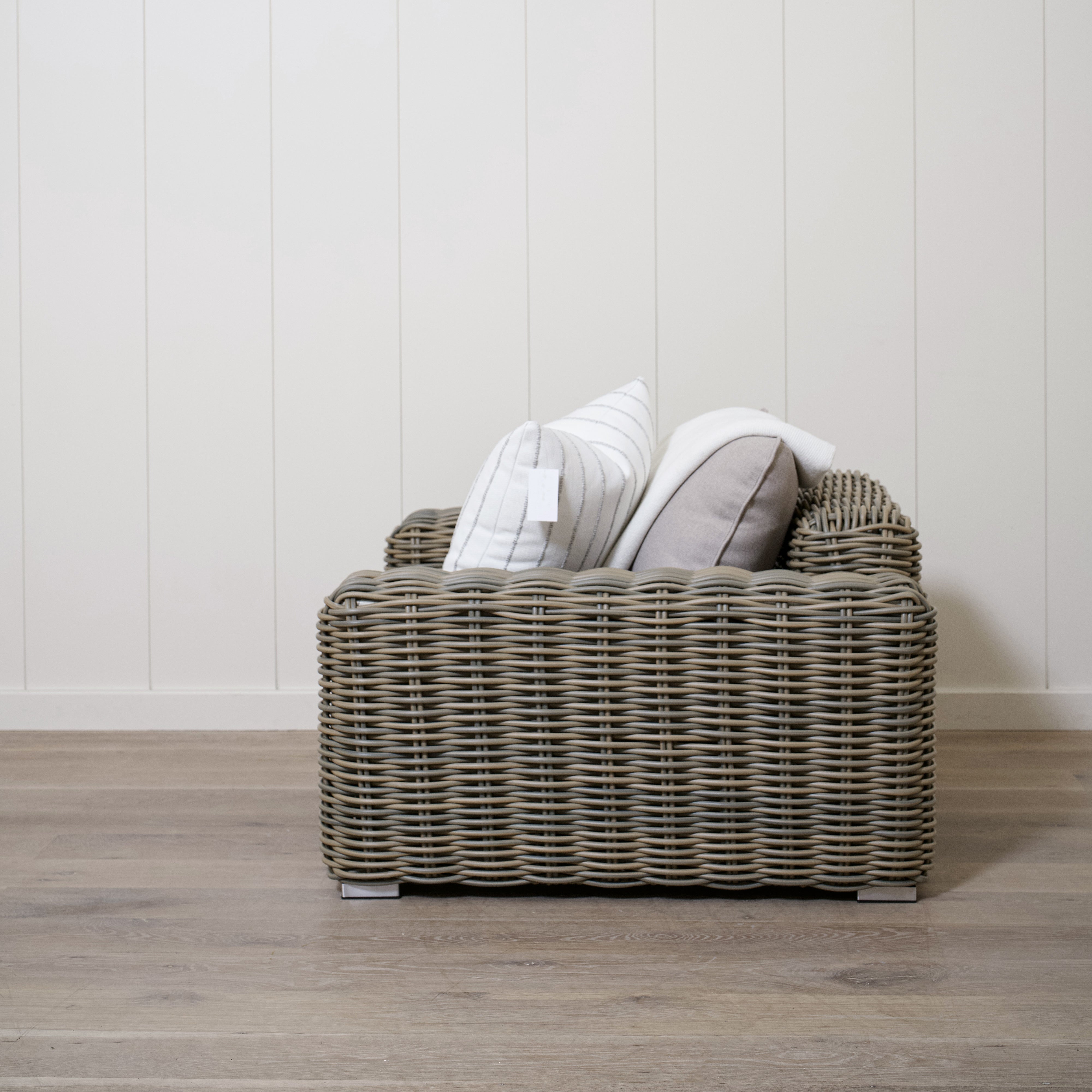 As Shown
Flax, Aluminum/Wicker