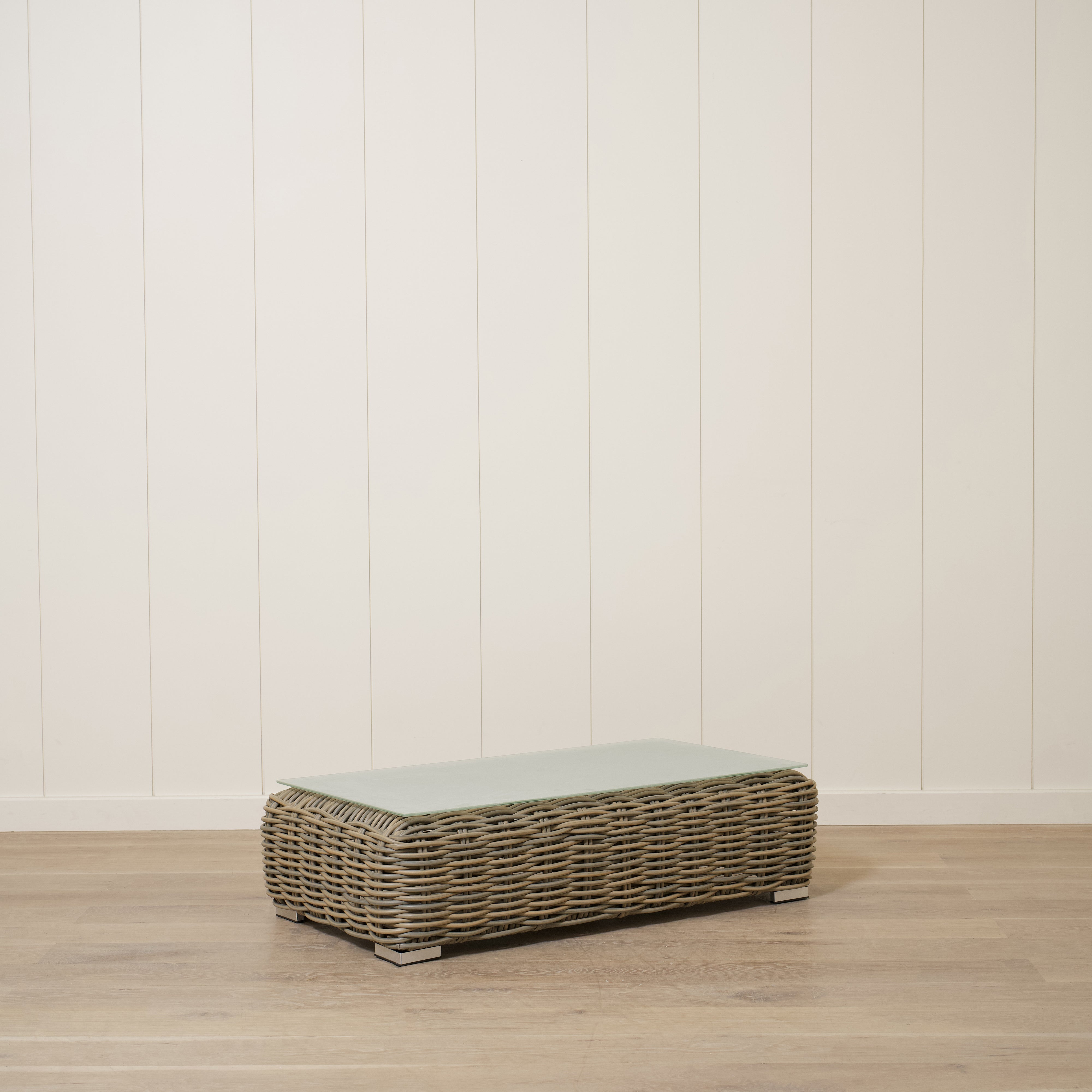 As Shown
Glass, Aluminum/Wicker