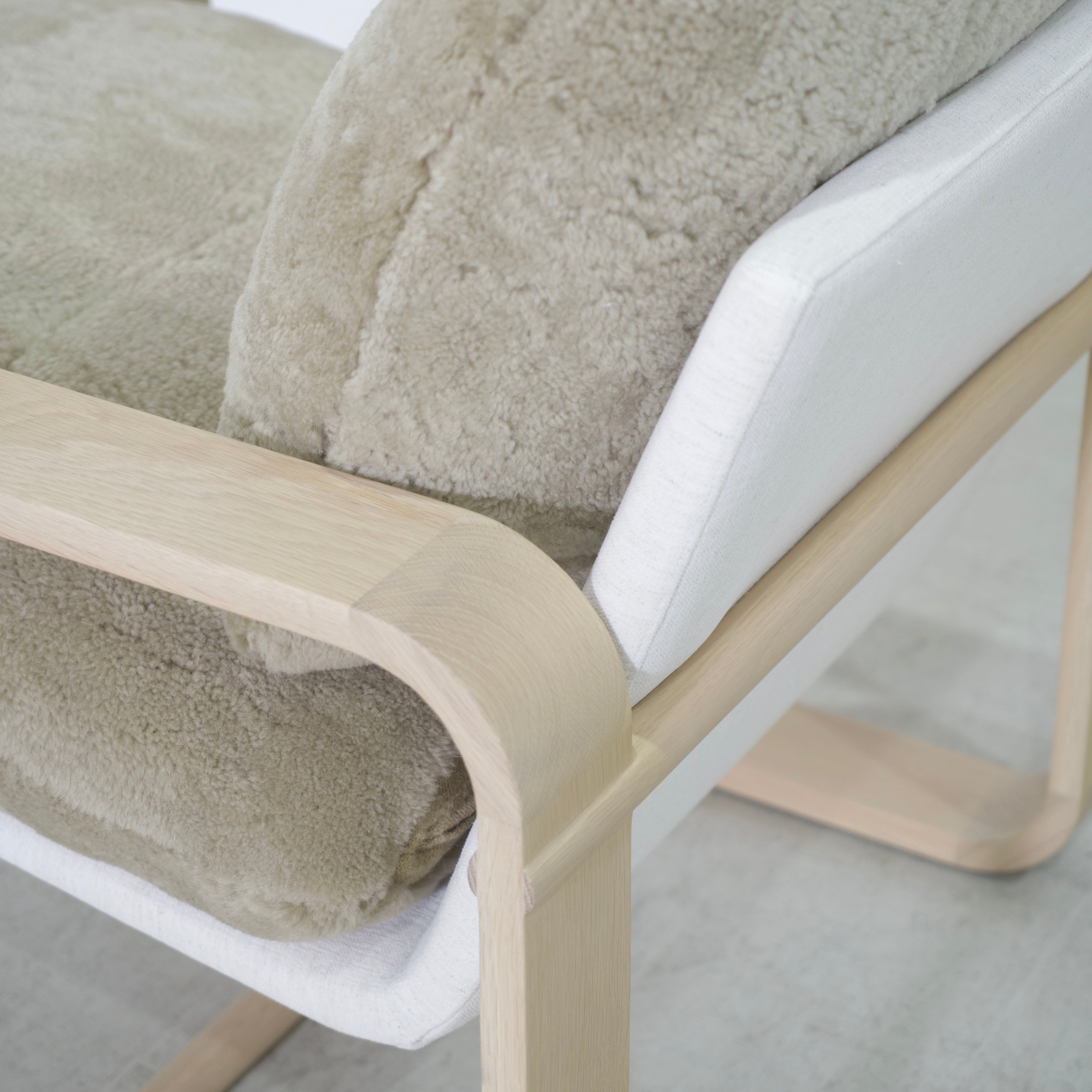 As Shown: in Dusty Beige Shearling, Nora snow frame and Mint White Natural oak.