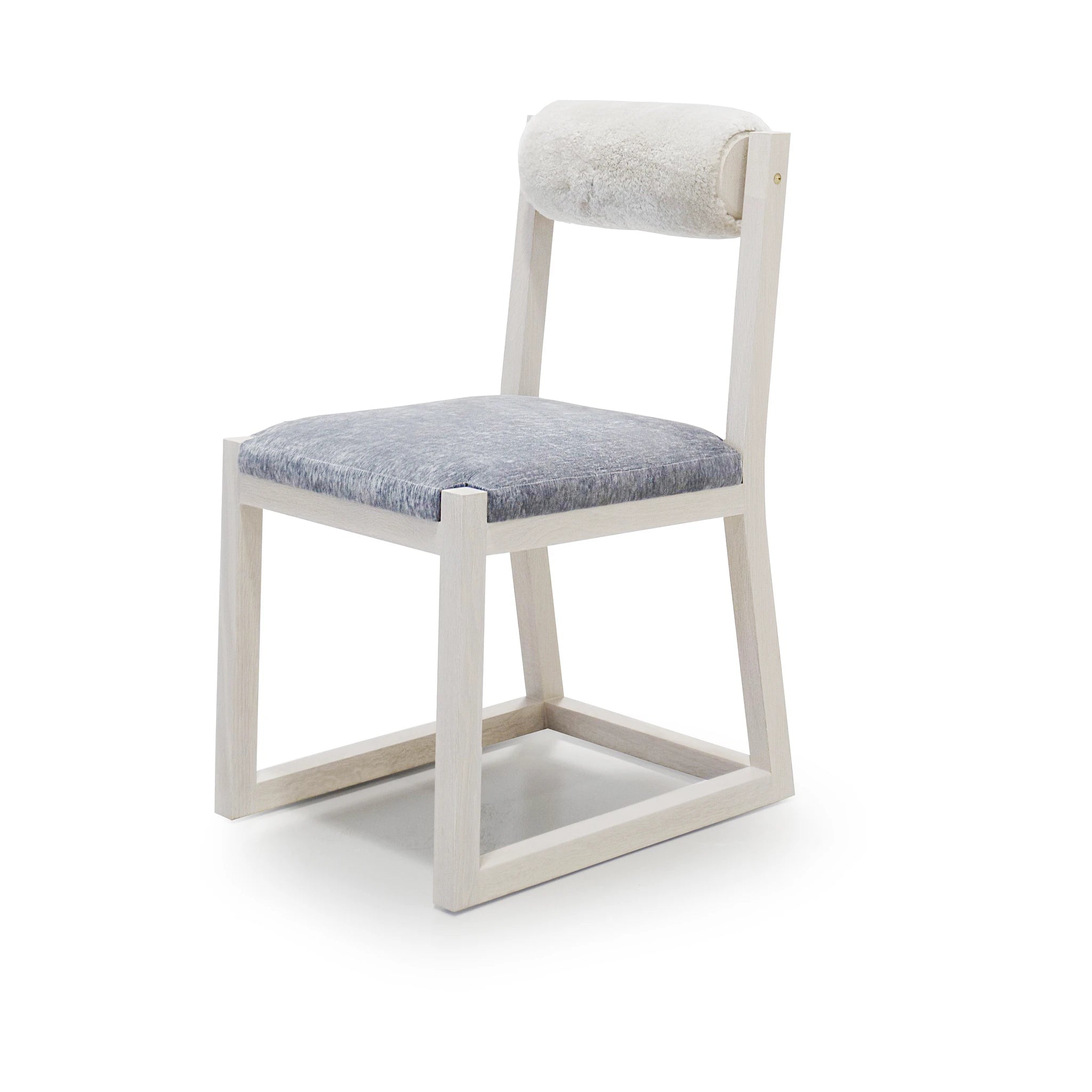 As Shown: in Lincoln Slate seat and Dusty Beige Shearling back. Oak finished in Mint White Super White.