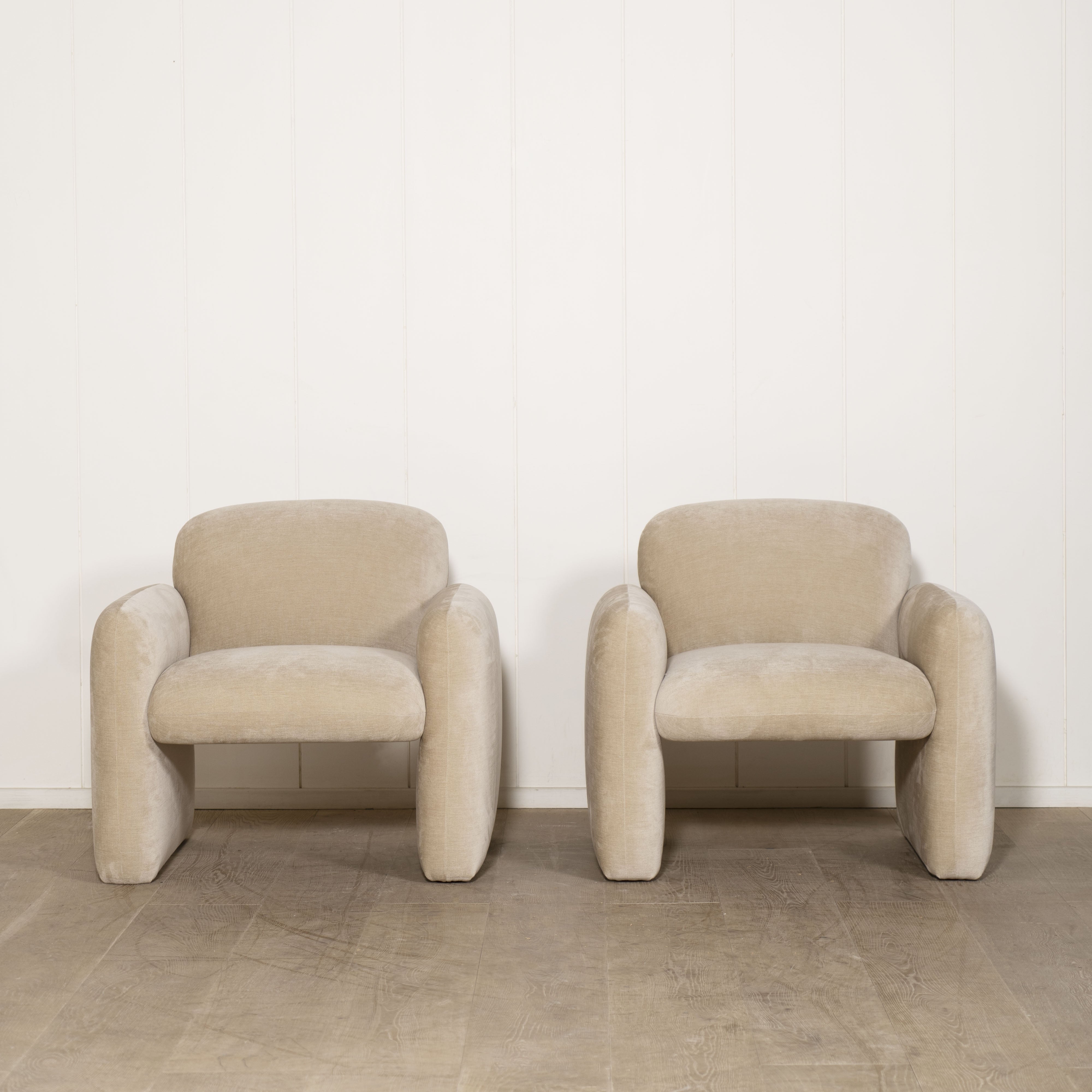 As Shown: in Canyon Sand.