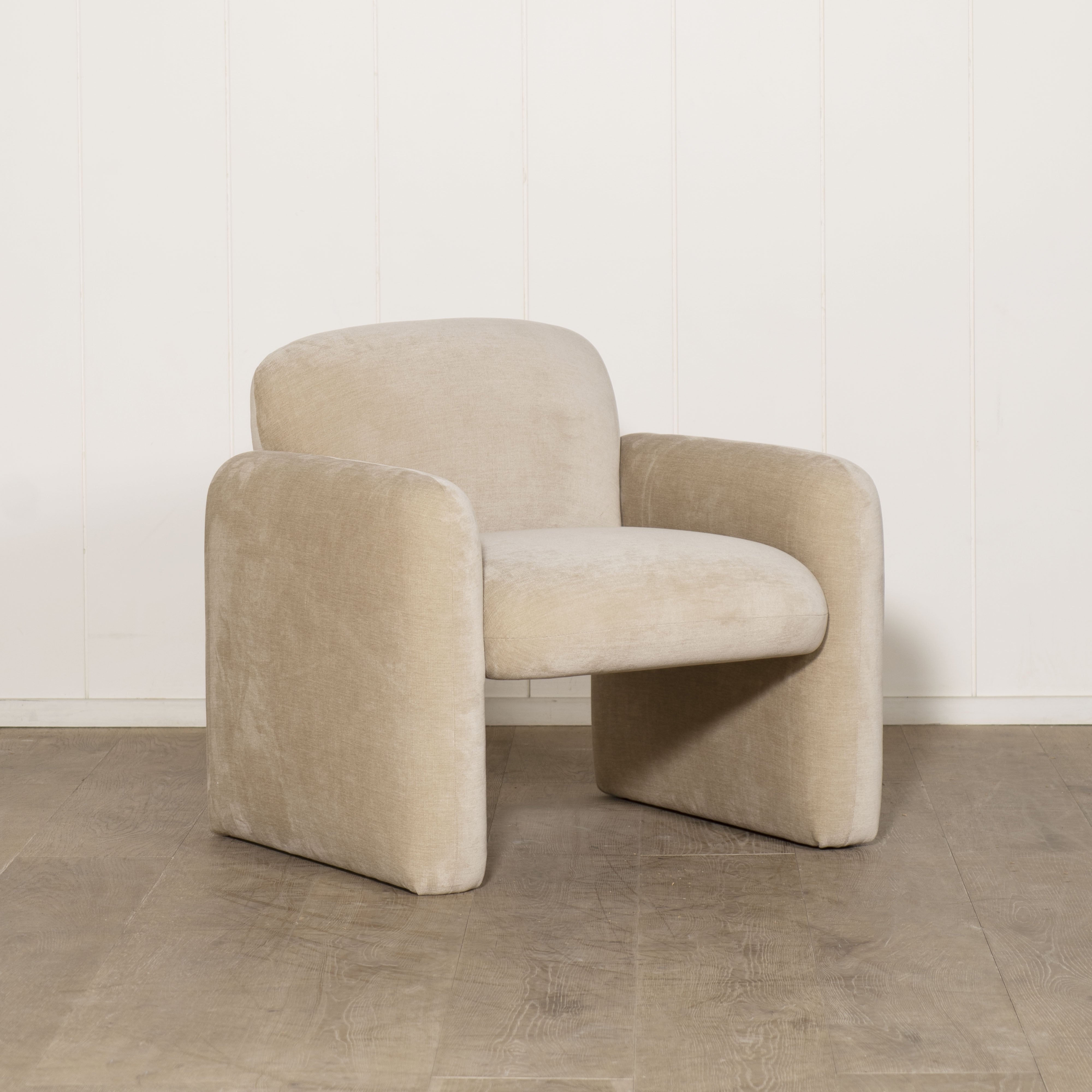 As Shown: in Canyon Sand.