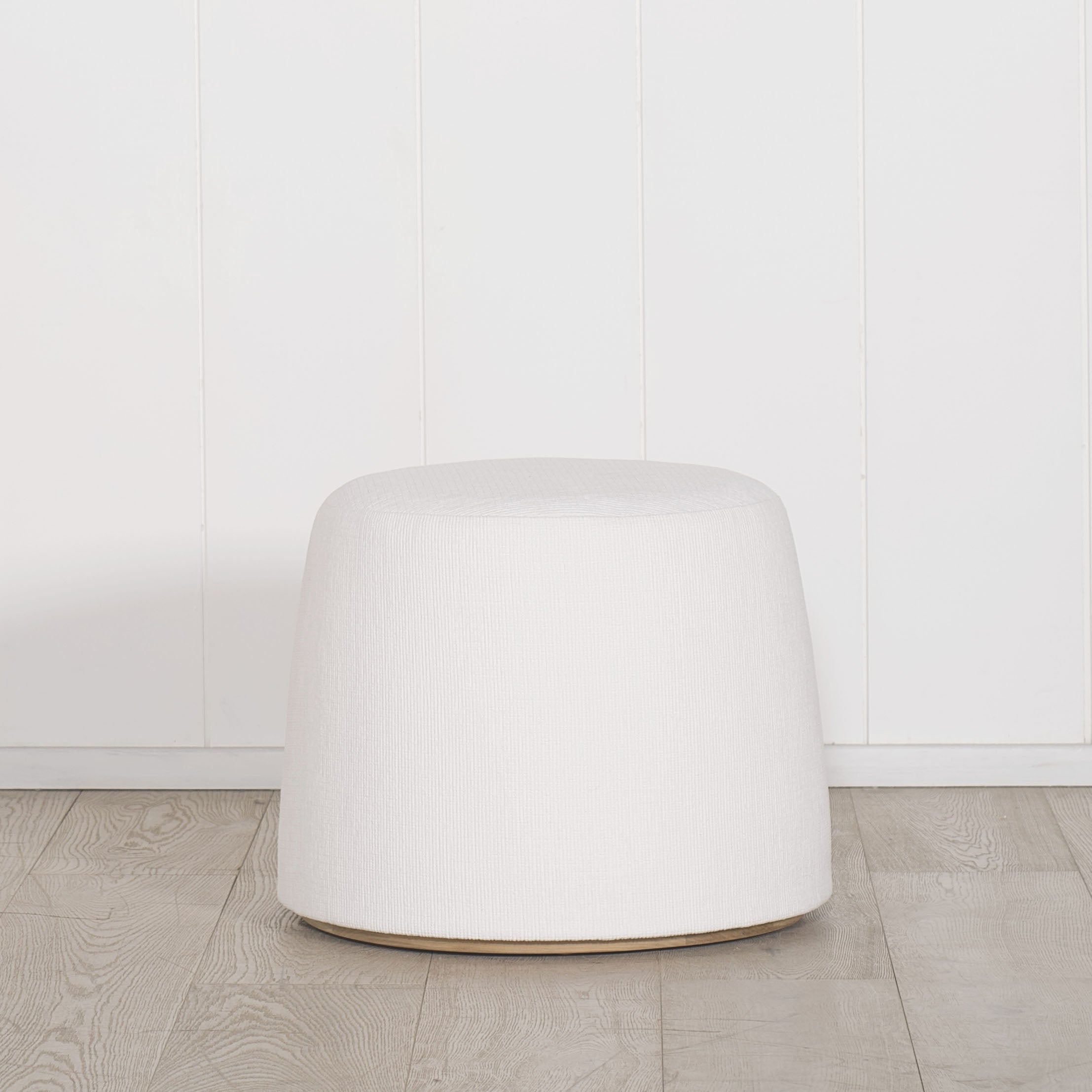 As Shown: in outdoor COM