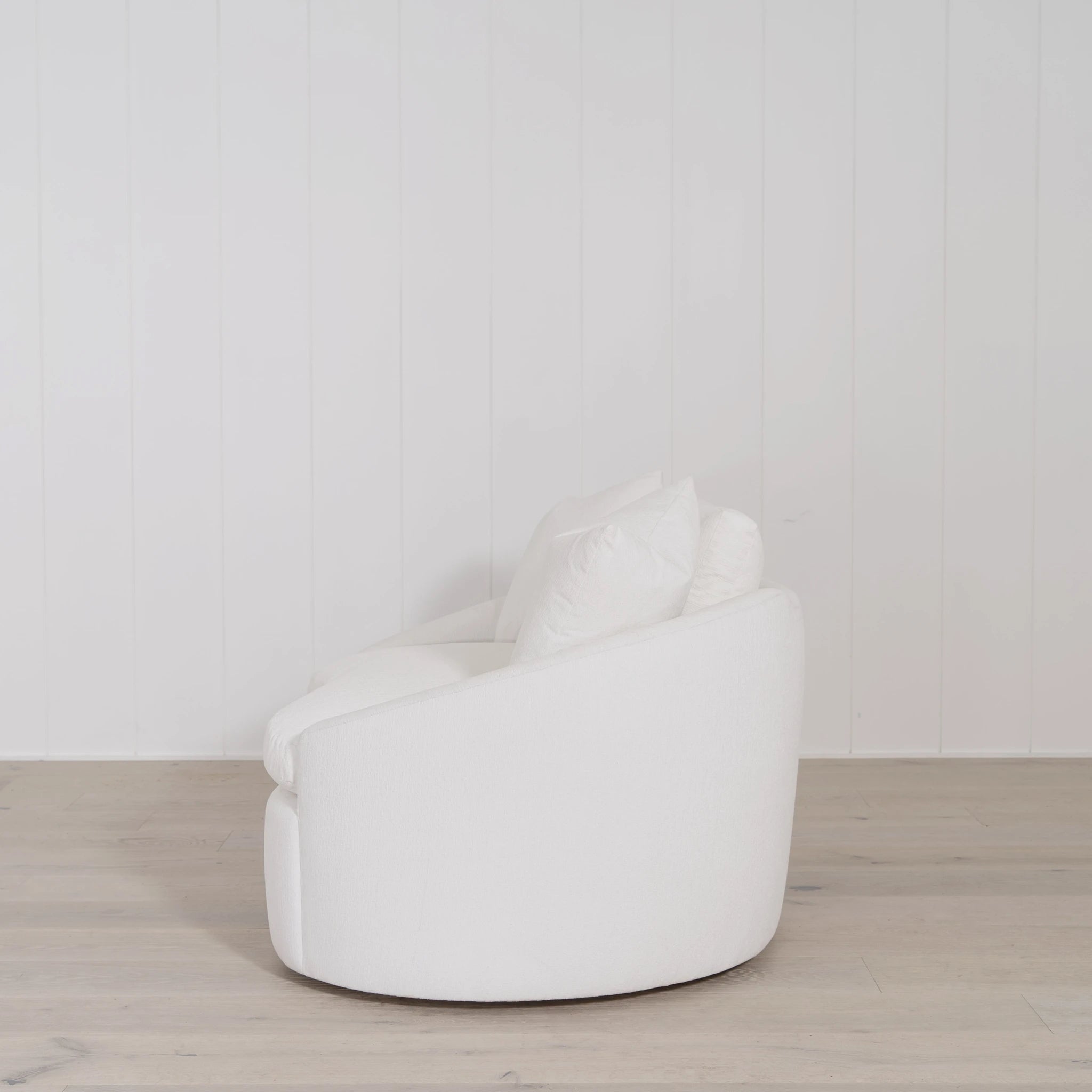 As Shown: in Gowan Vanilla.