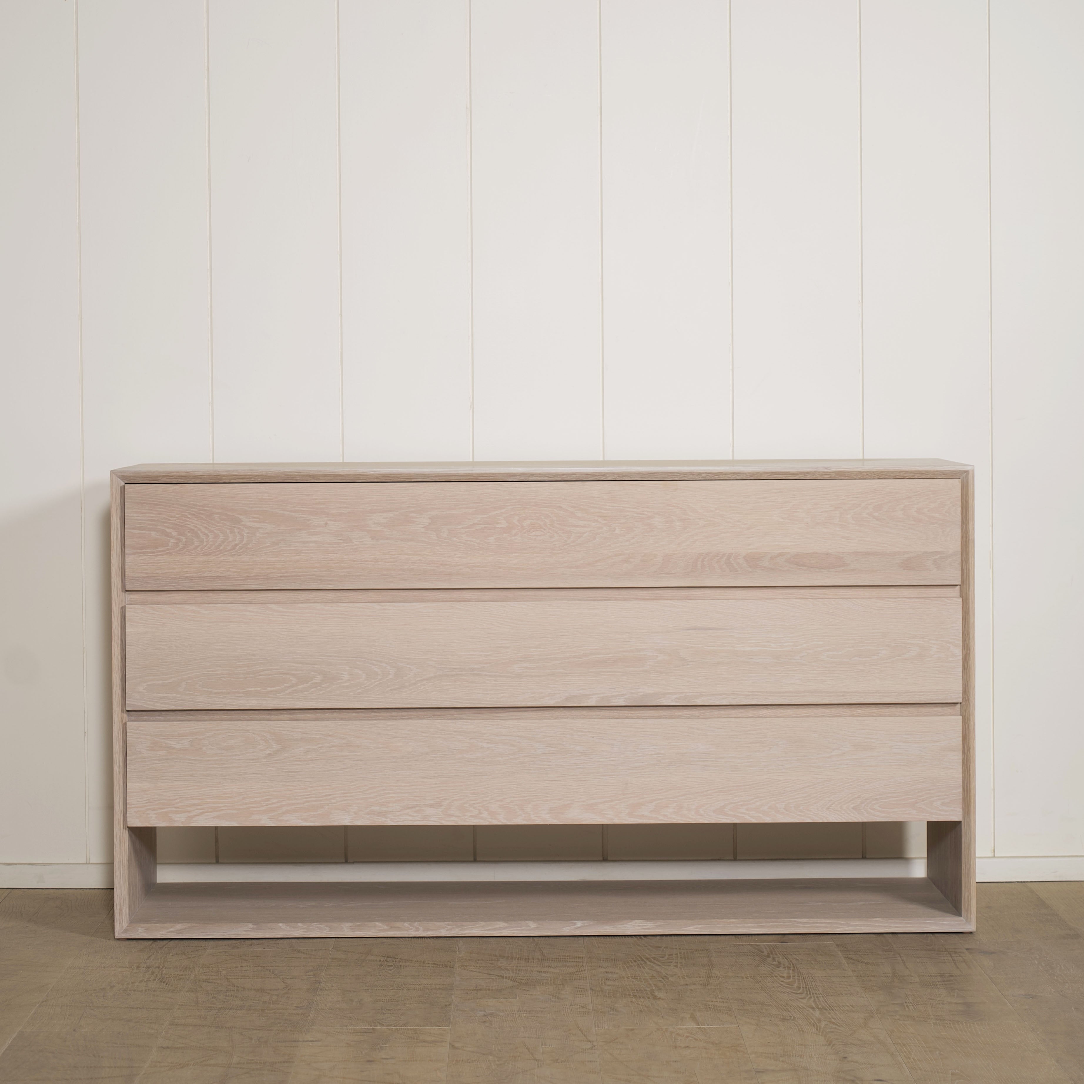 As Shown: in Mint White Super White finish.