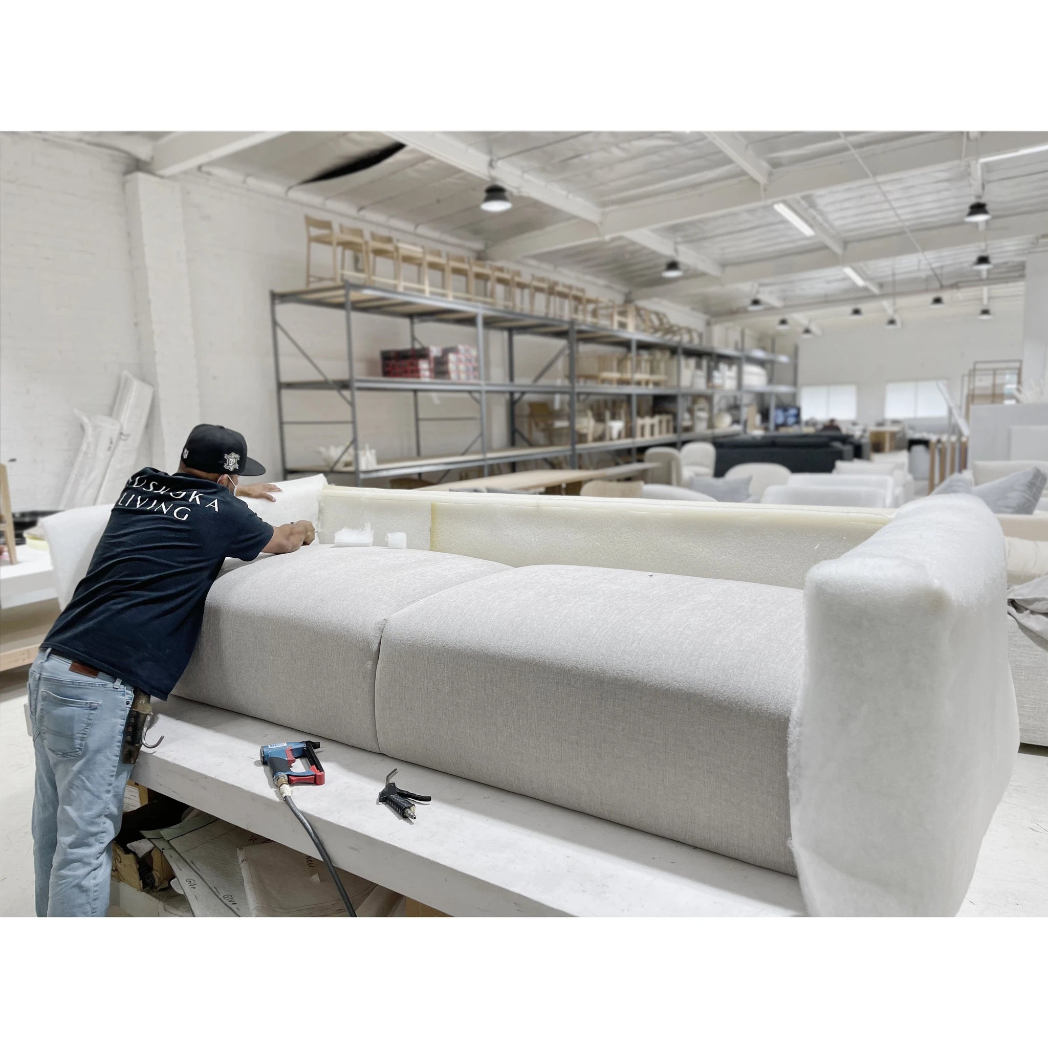 As Shown: Canyon Sand, Base in Mint White Natural