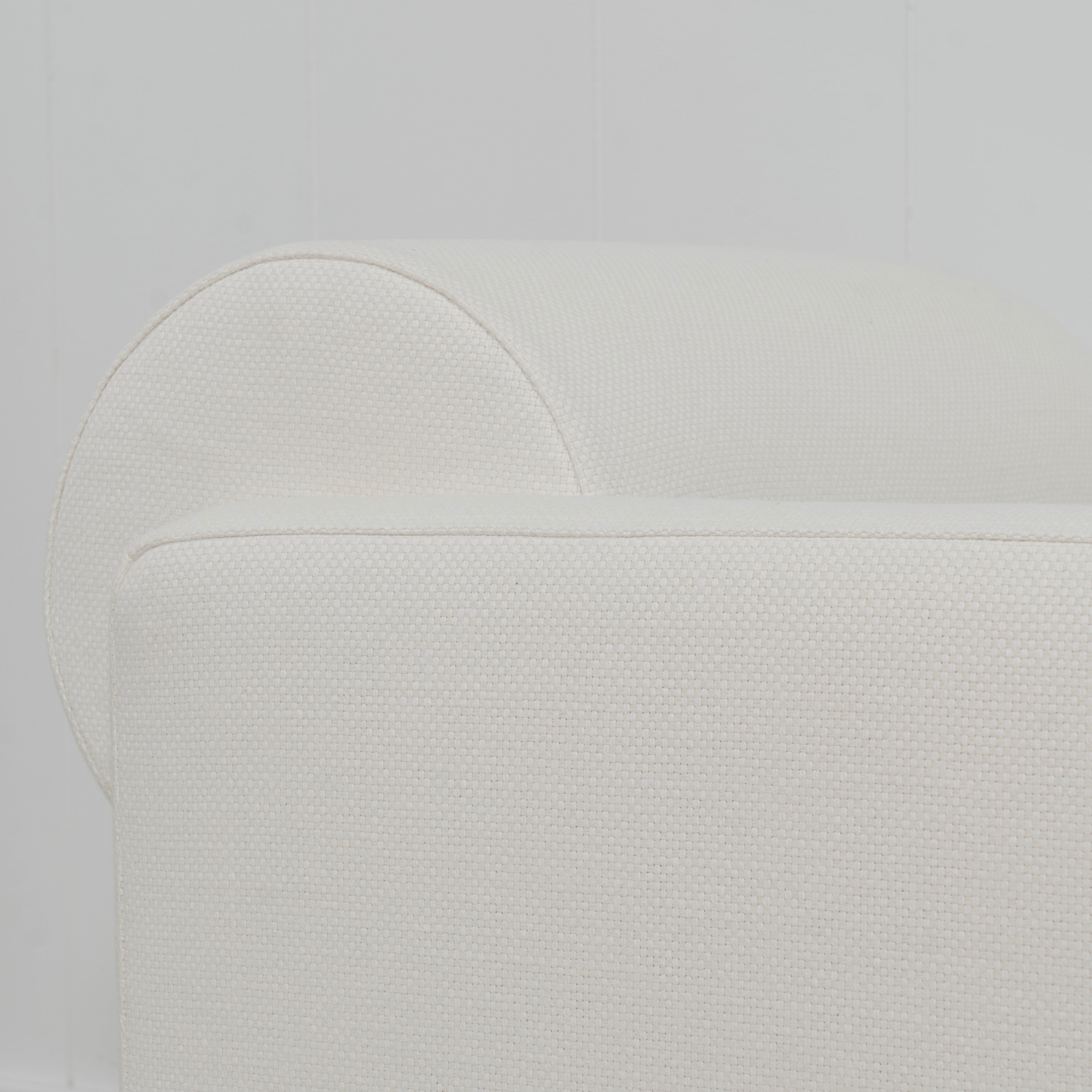 As Shown: in Monte Oyster.