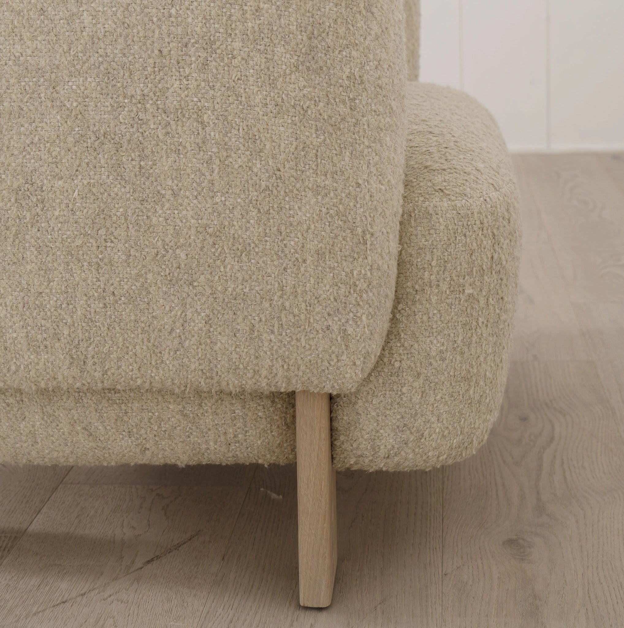 Palm Chair, Muskoka Living Collection - Shown in Berber Natural. Oak finished in Mint White / Natural