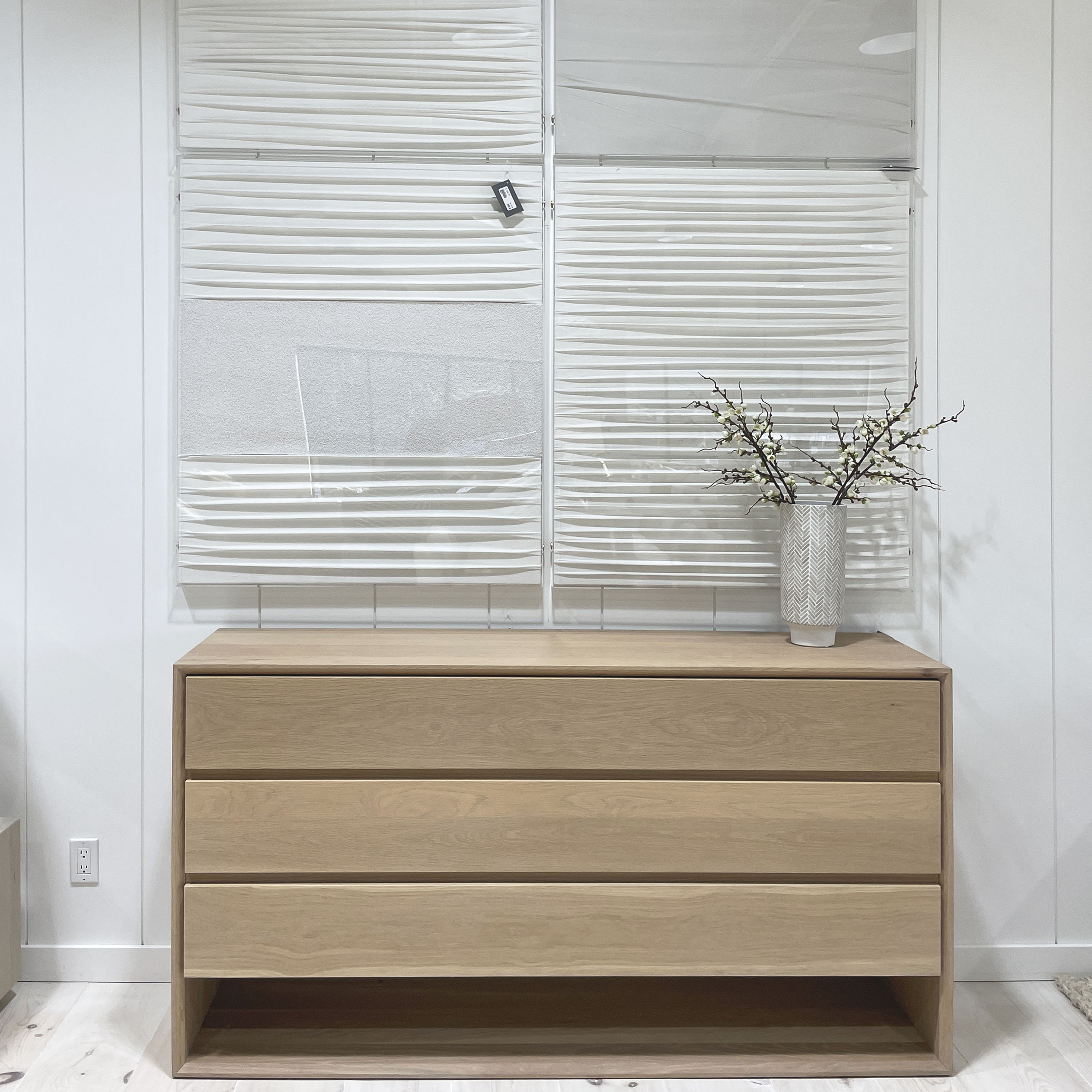 As Shown: in Mint White Super White finish.