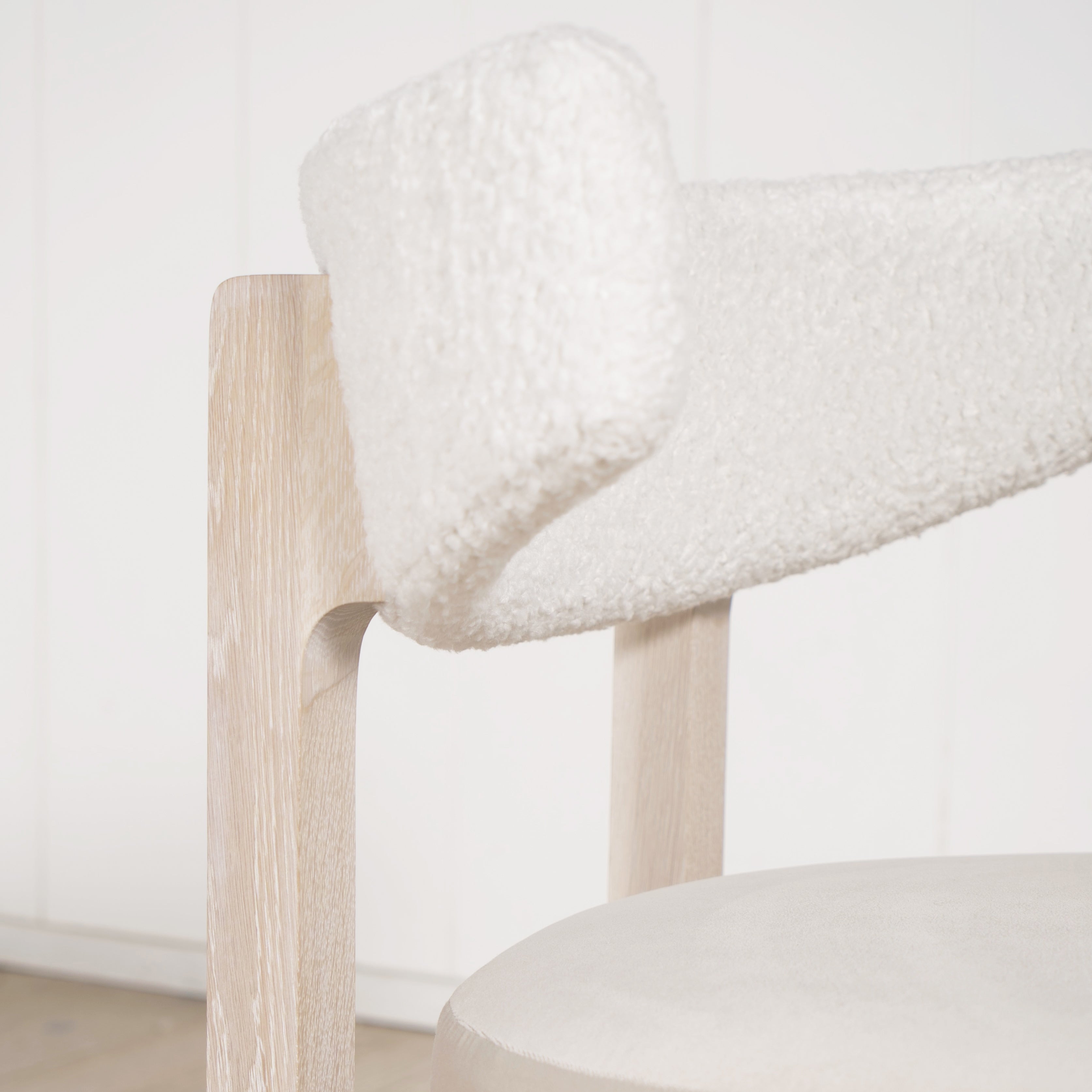 Sheepskin White back, Sky Flax seat. Mint White Super White oak