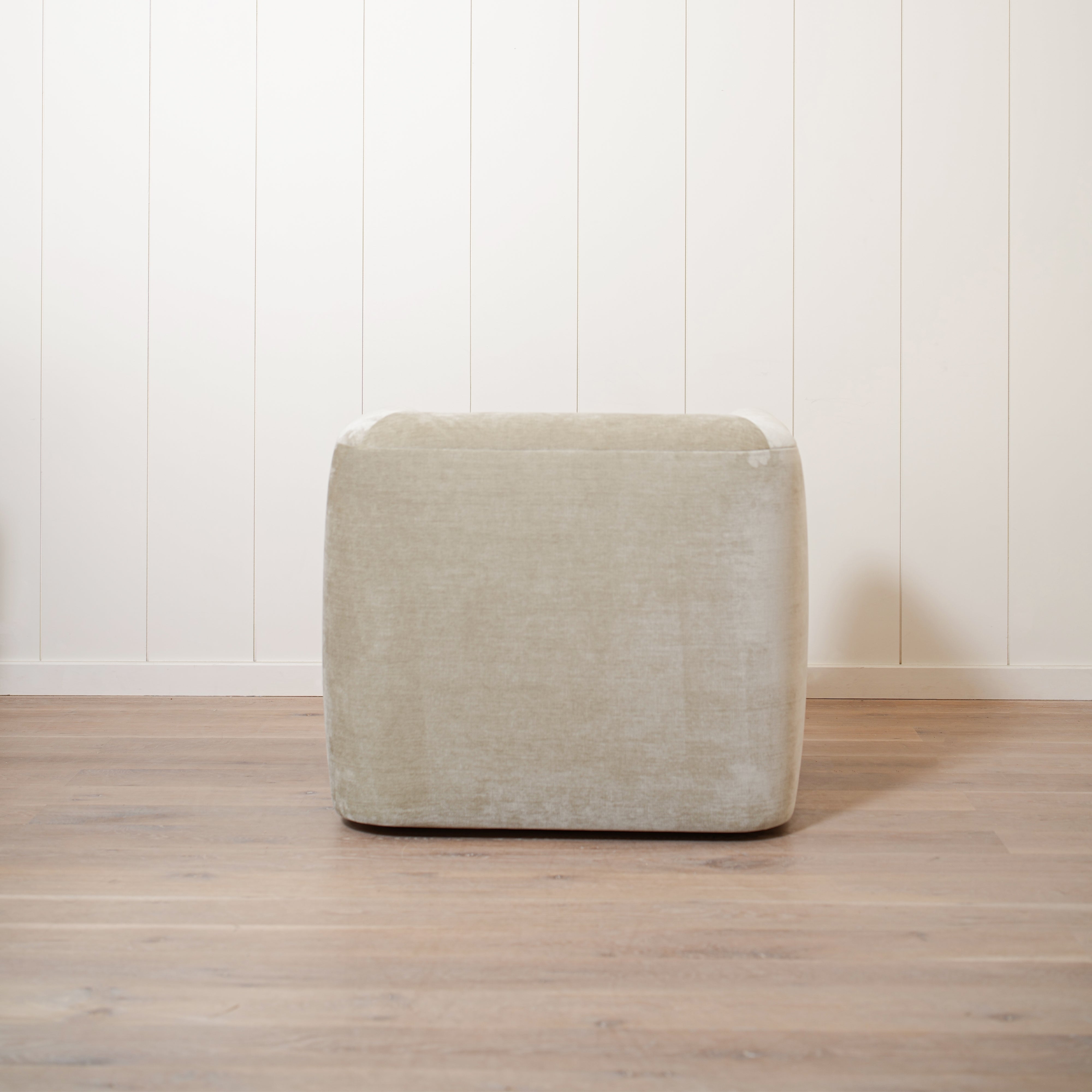 As Shown in Canyon Sage, Swivel