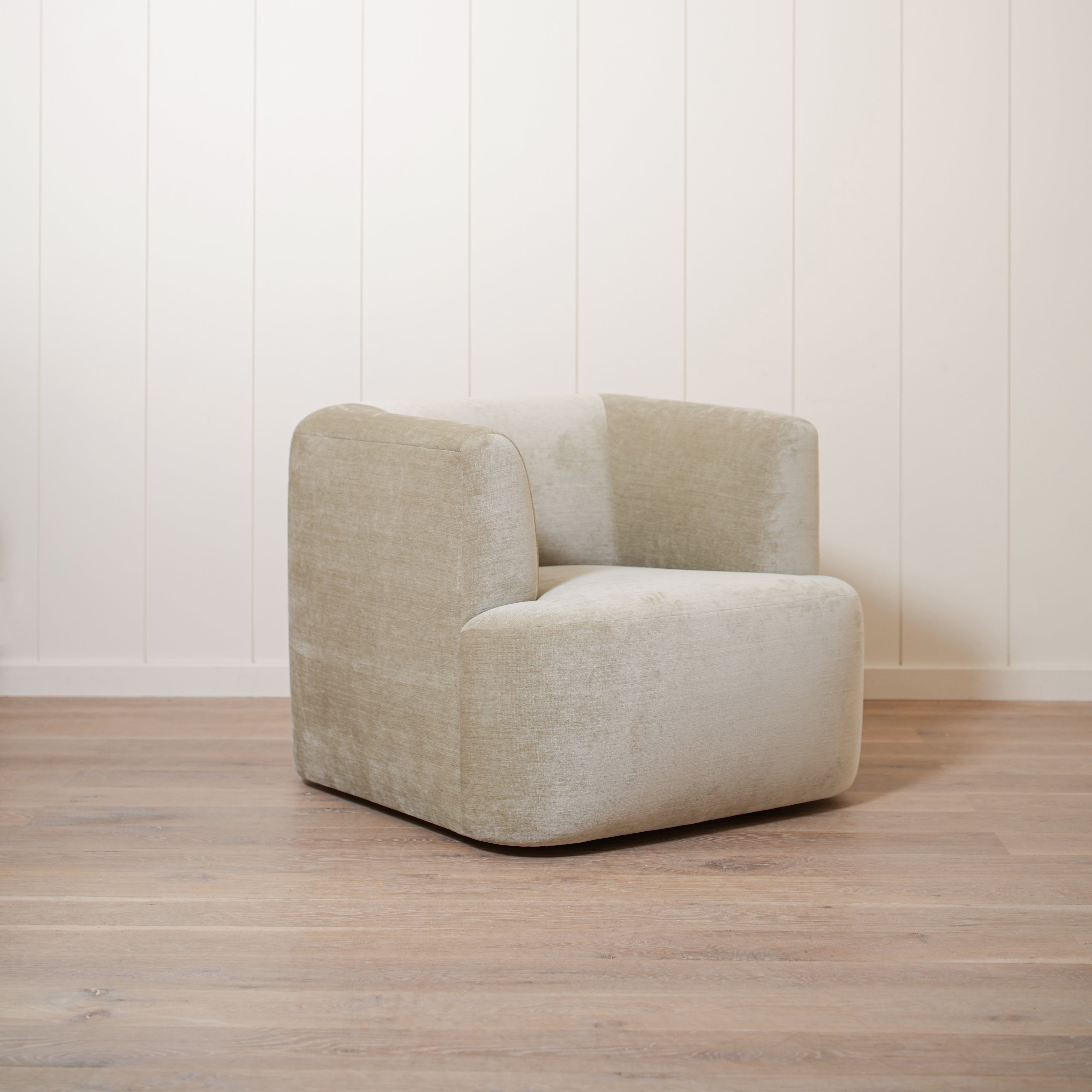 As Shown in Canyon Sage, Swivel