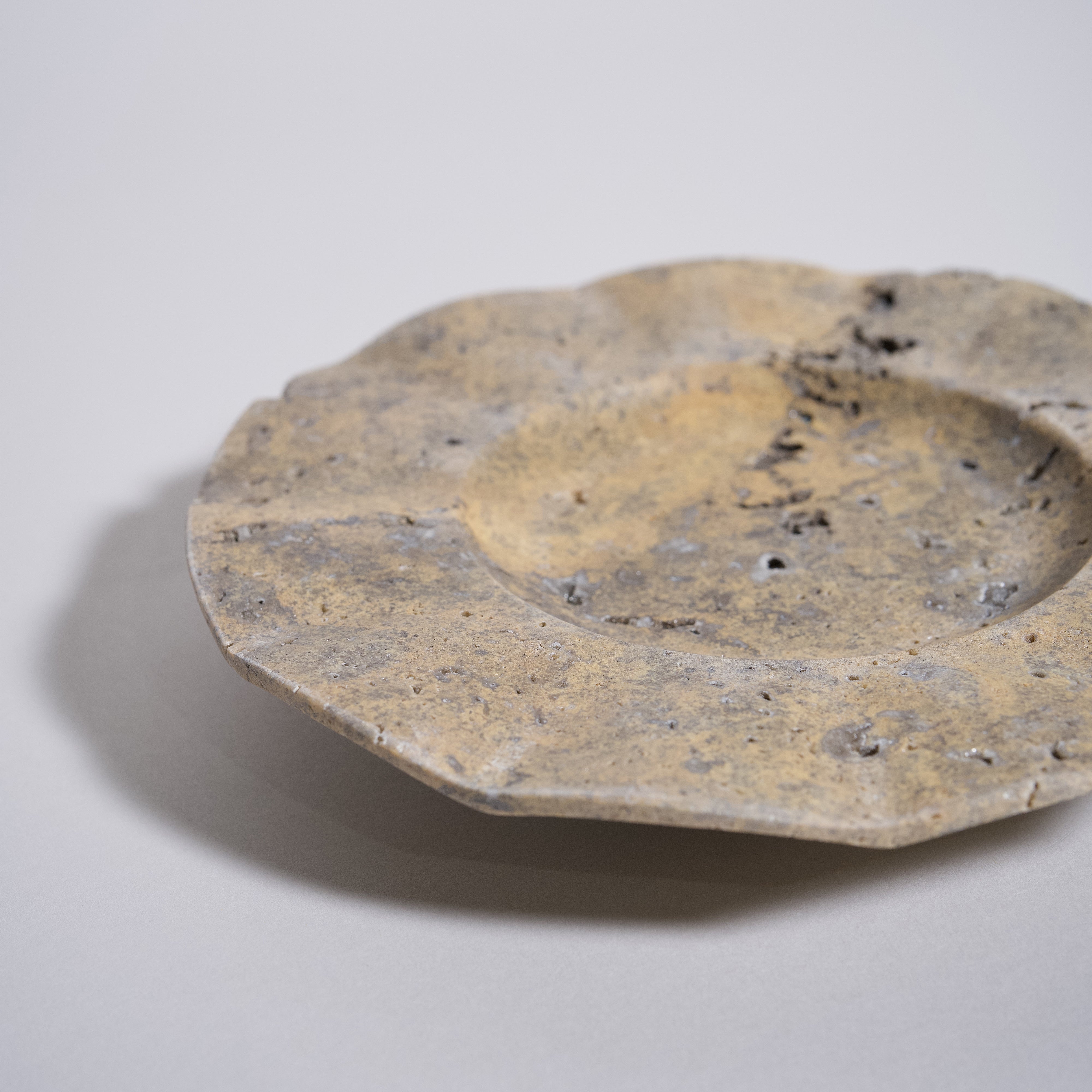 As Shown in China Palissandro