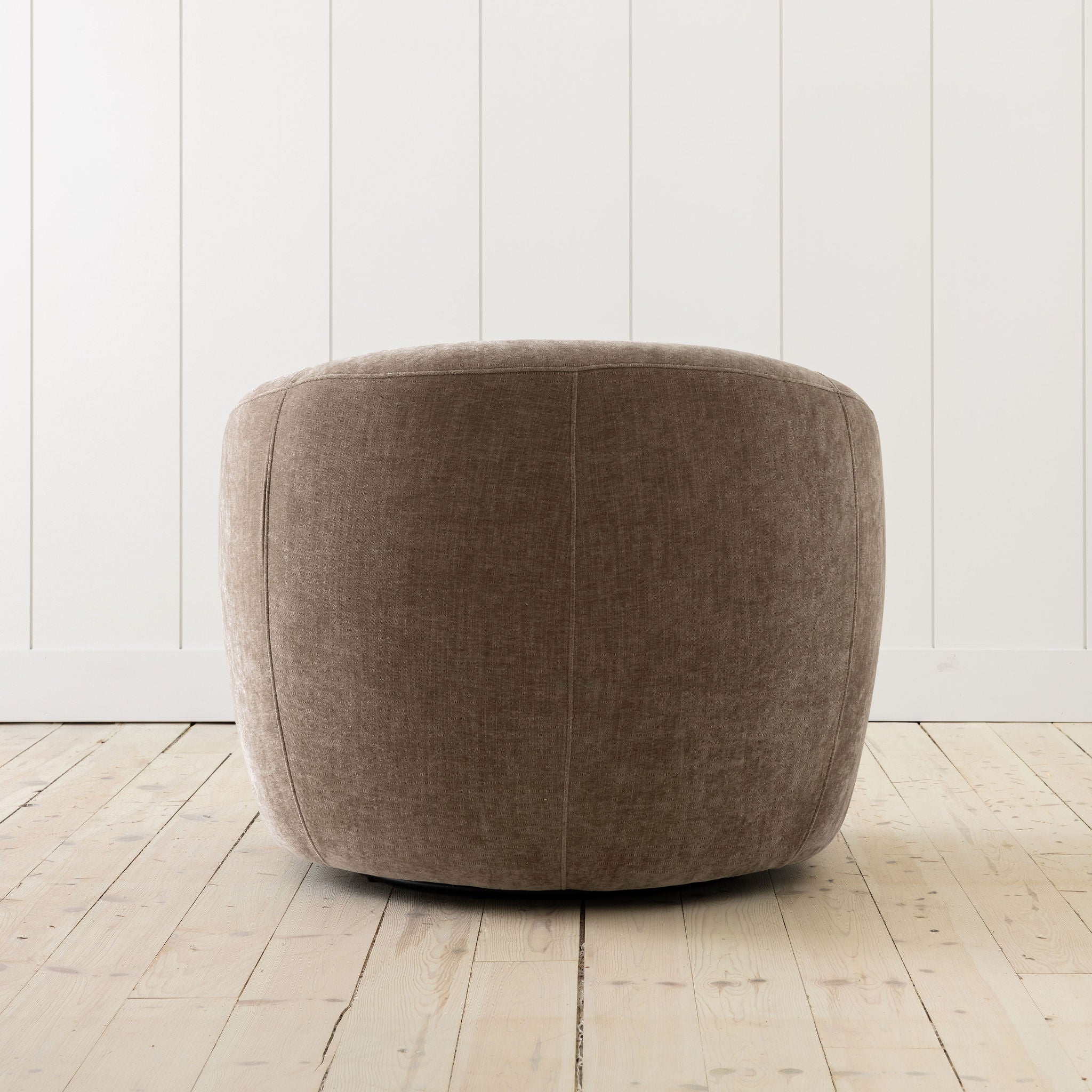 Maelor Upholstered Chair in Canyon Chestnut, Performance Fabric with Swivel Base
